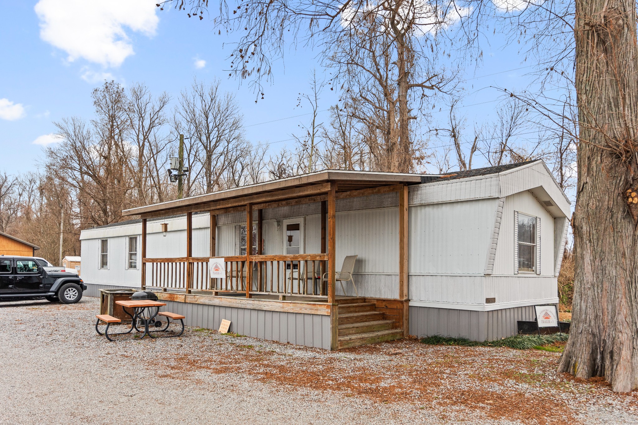 605 E Lakeview Dr Property Photo 35