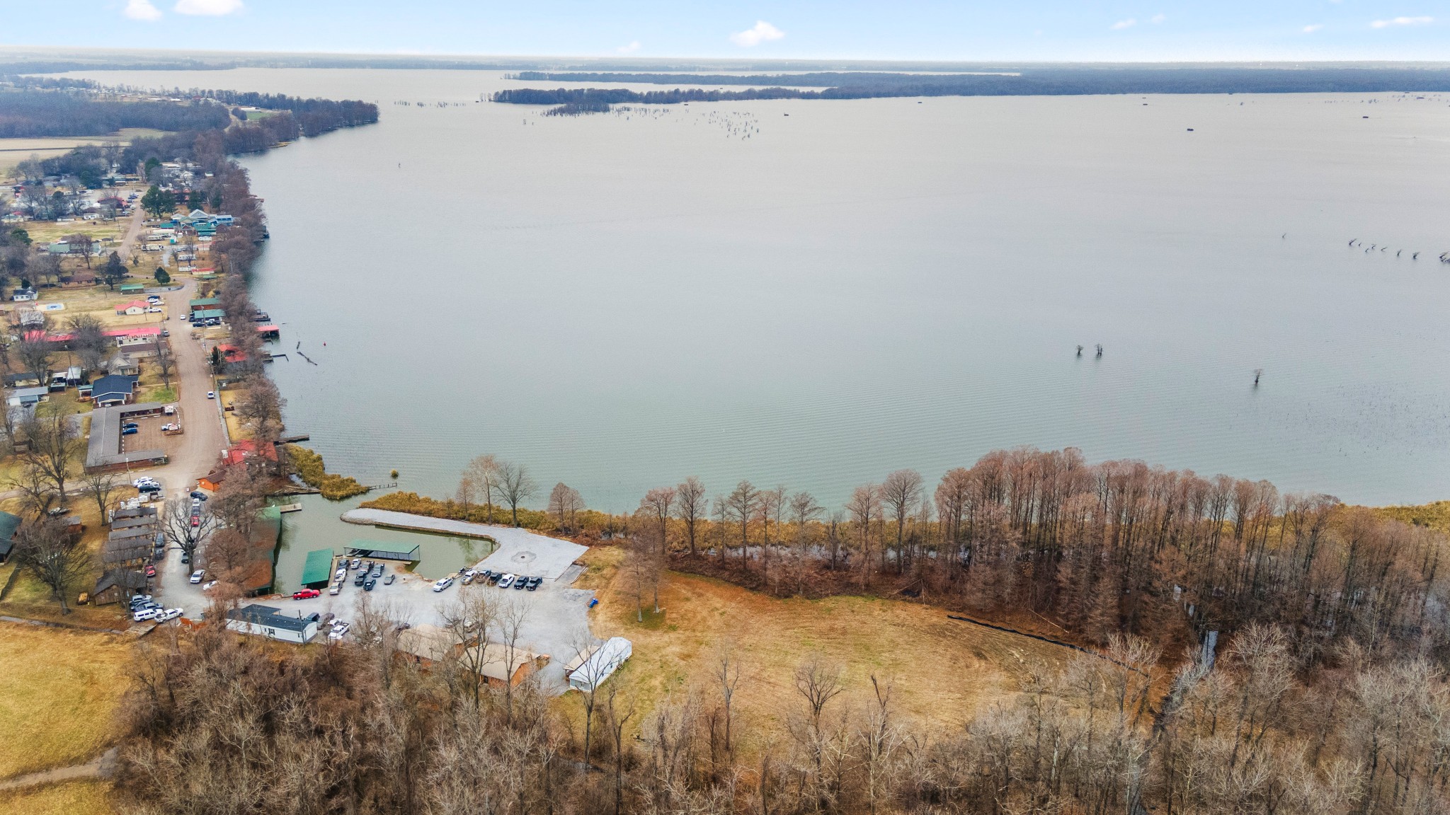 605 E Lakeview Dr Property Photo 42