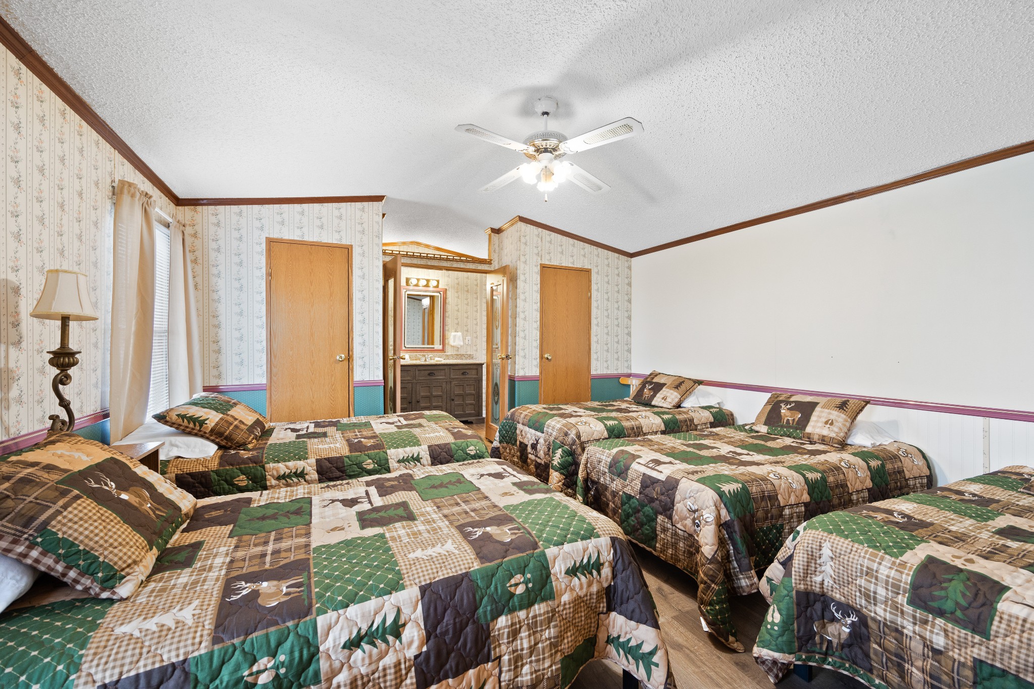 605 E Lakeview Dr Property Photo 56
