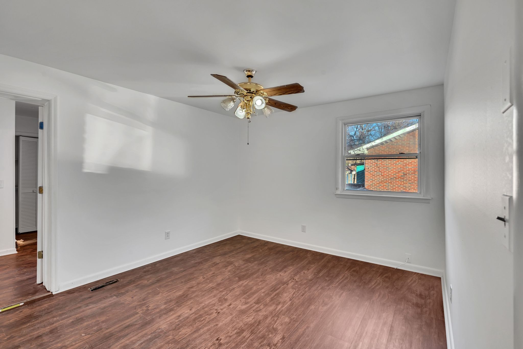 902 Tuckahoe Dr Property Photo 16