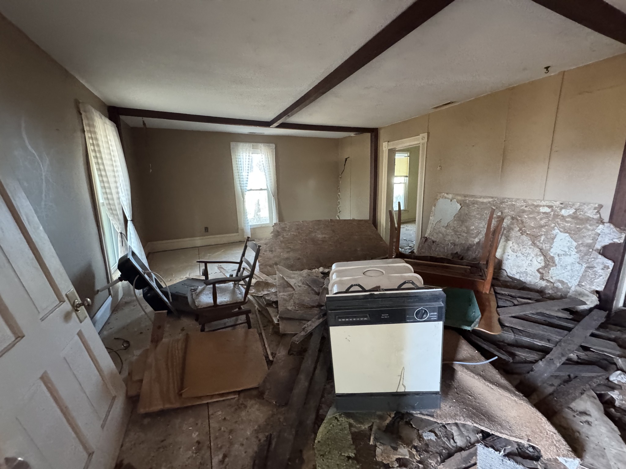 311 W Linden Ave Property Photo 18