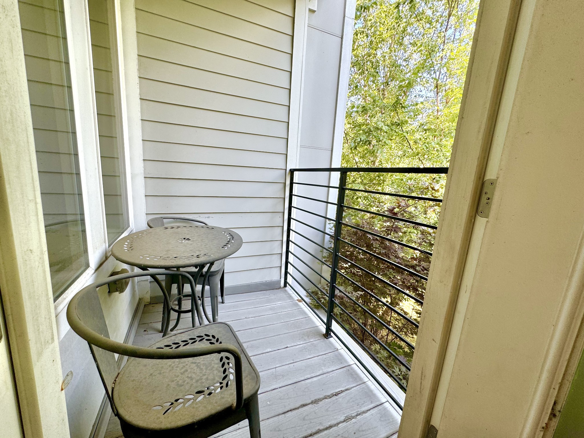 1240 2nd Ave, S Property Photo 19