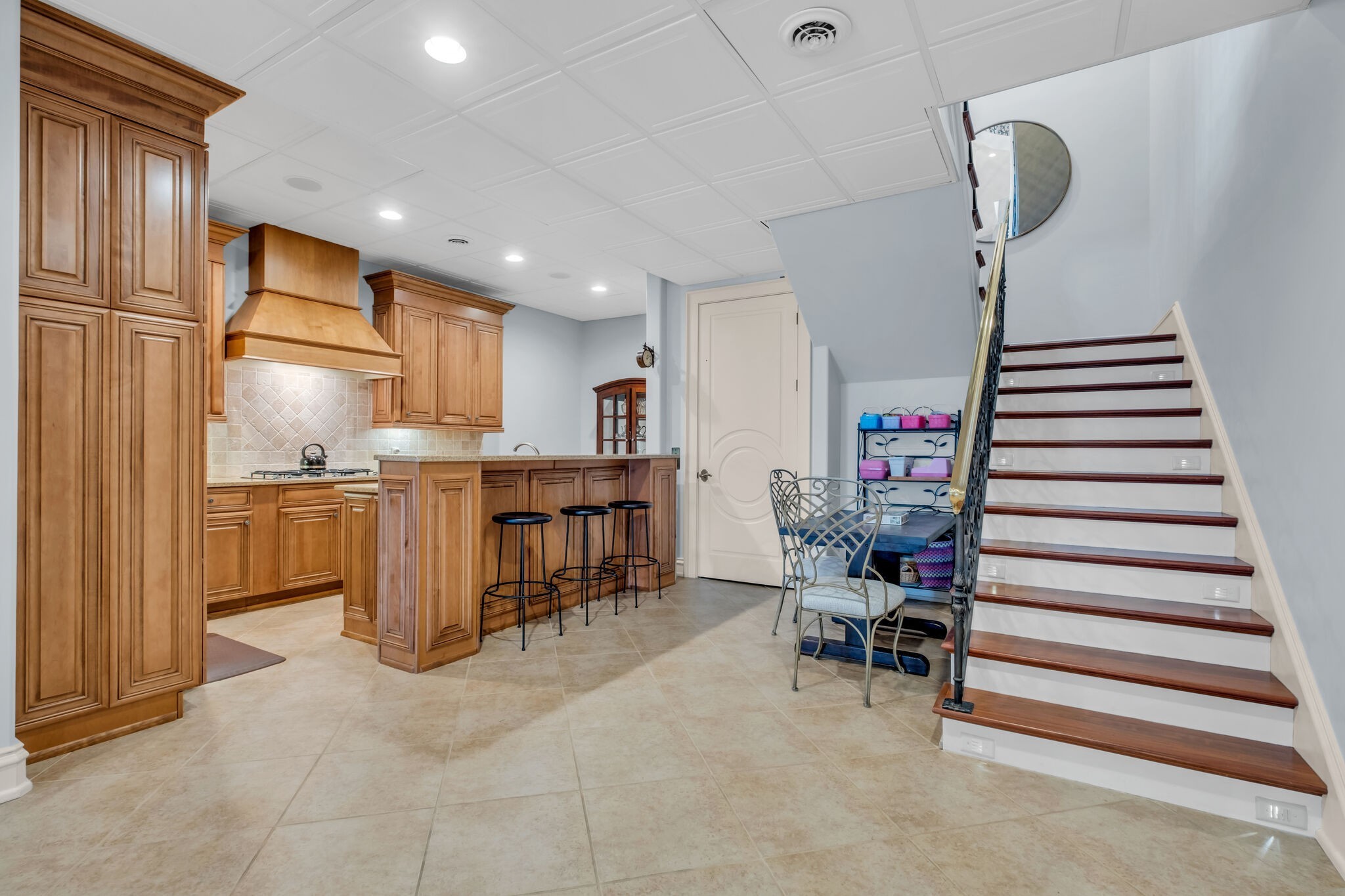 884 Fairington Way Property Photo 45