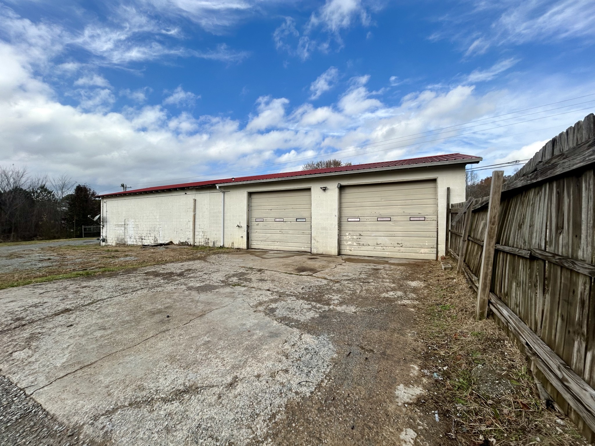 4109 Pulaski Hwy Property Photo 3