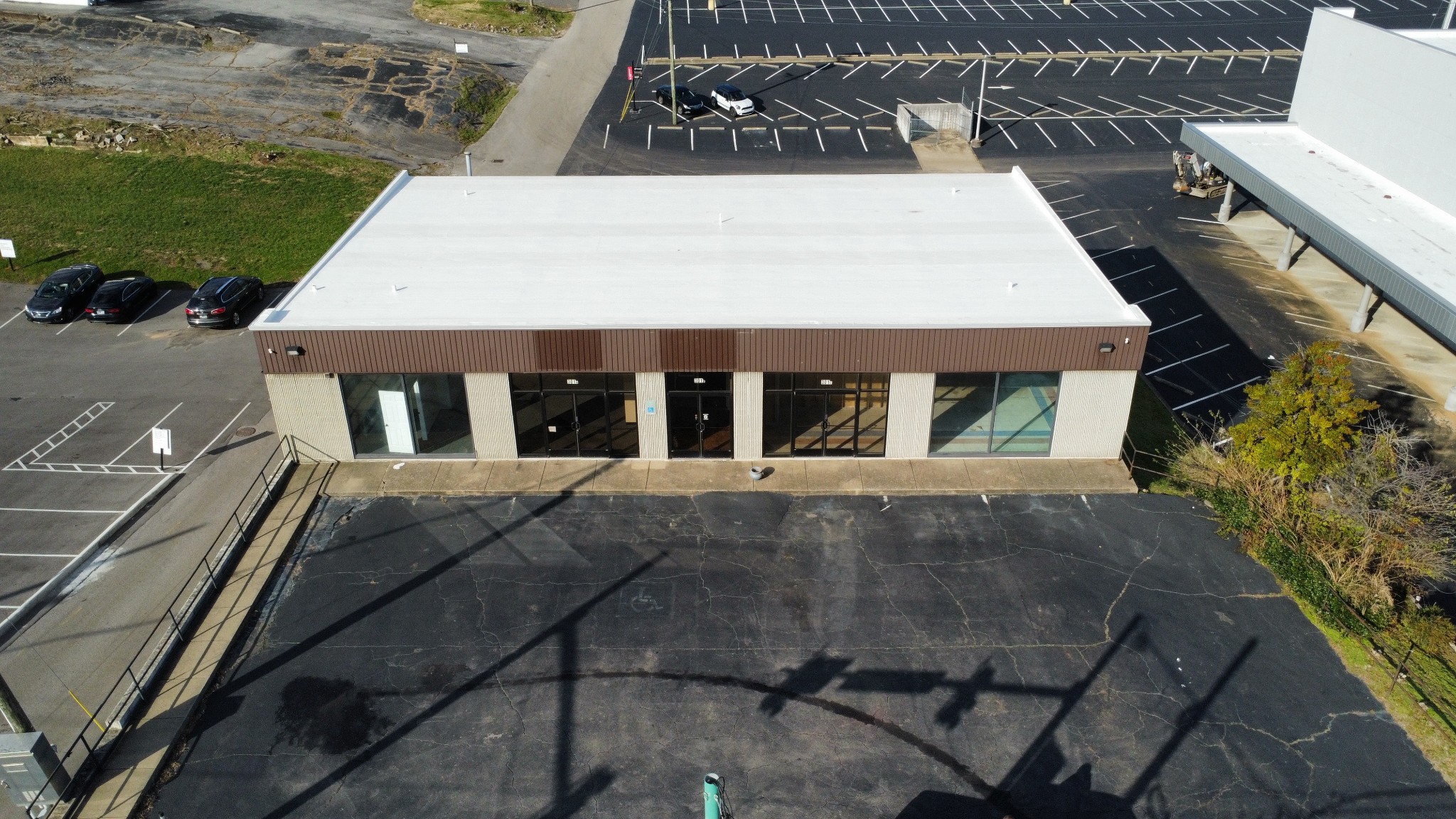 301 College St Property Photo 4