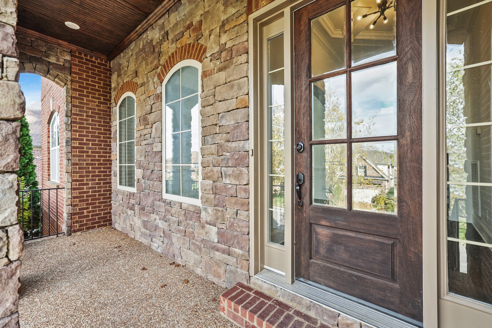 1345 Sweetwater Dr Property Photo 6