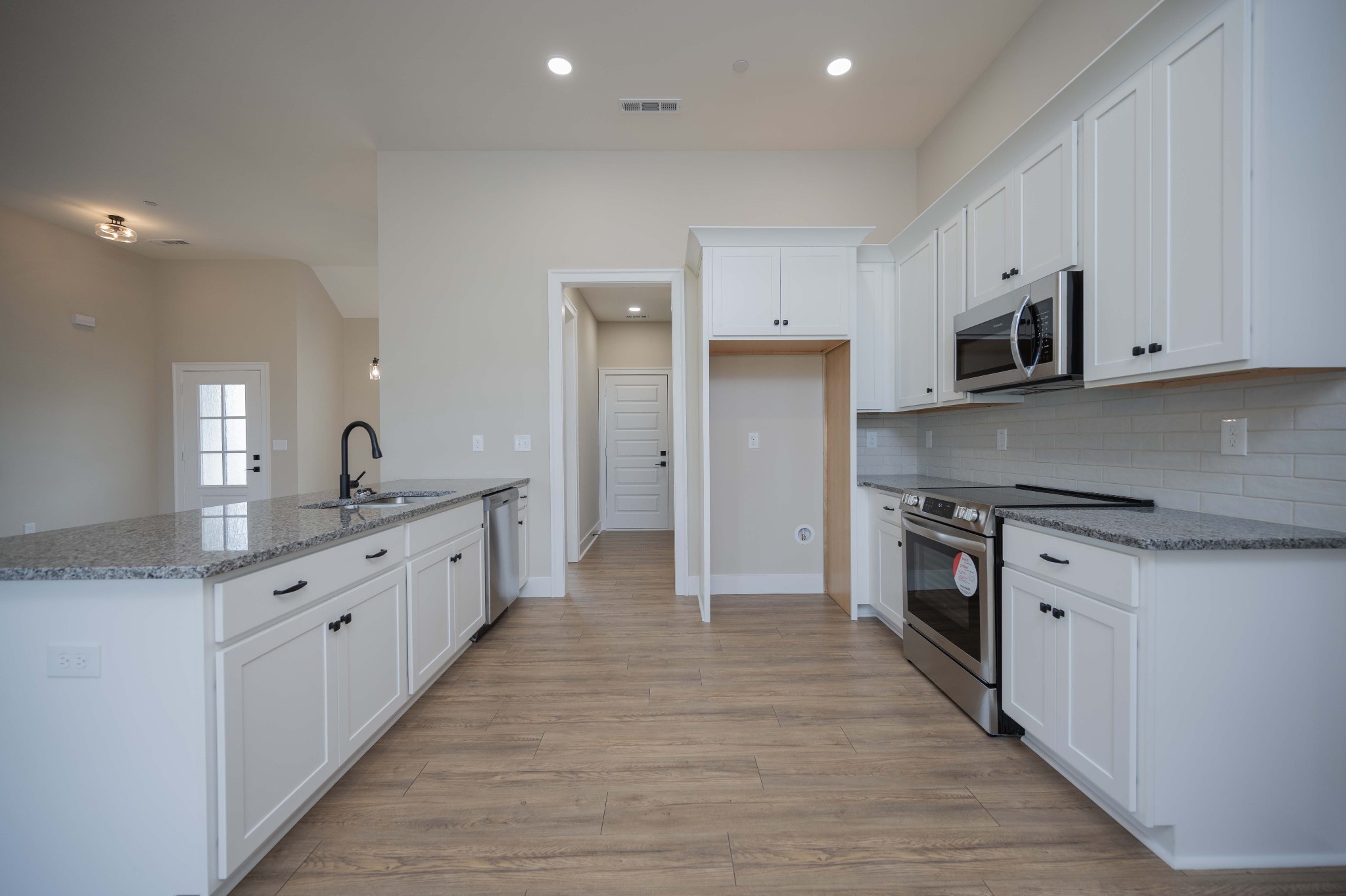 10118 Bighorn Ln Property Photo 8