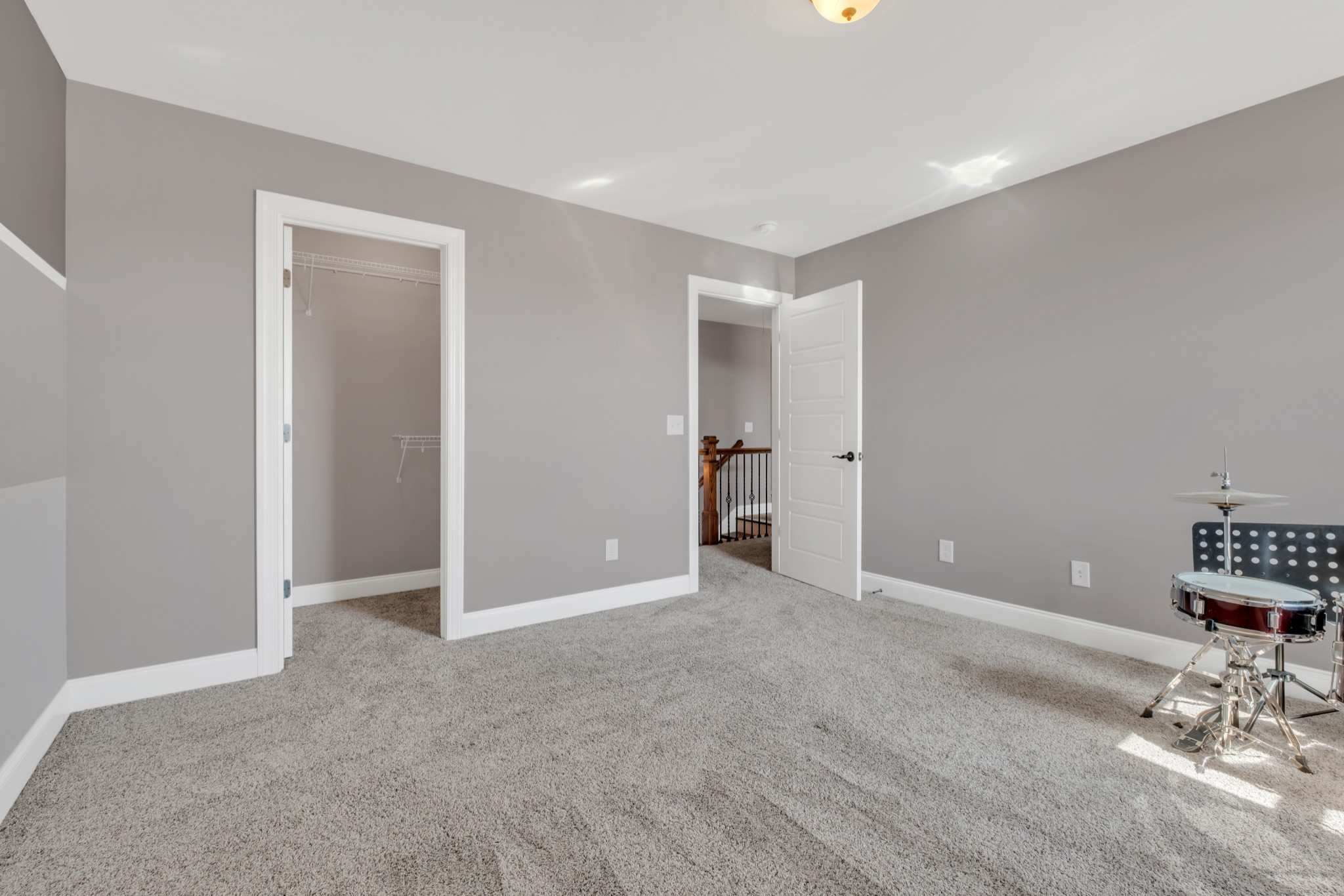 792 Stonebrook Ln Property Photo 28