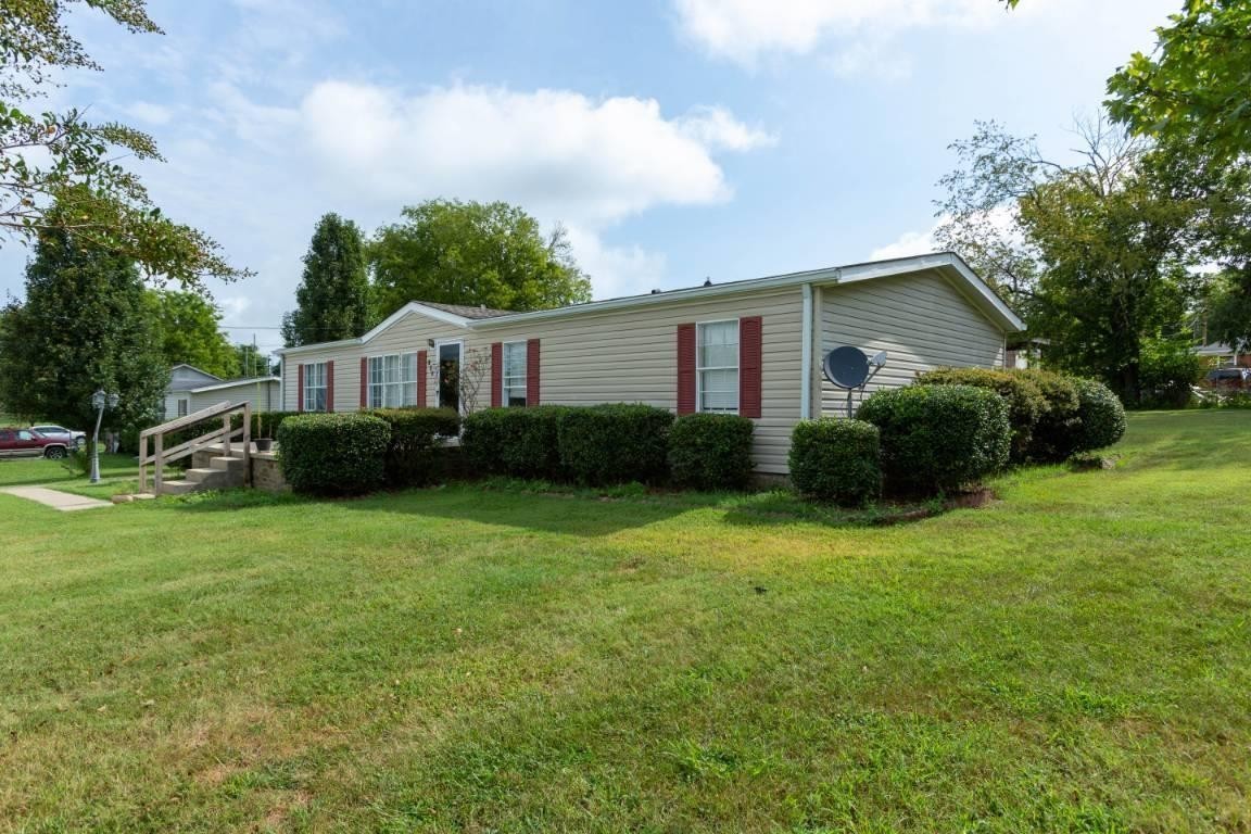 783 Scott Dr Property Photo 2