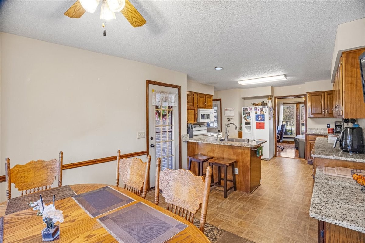 202 Provins Dr Property Photo 15