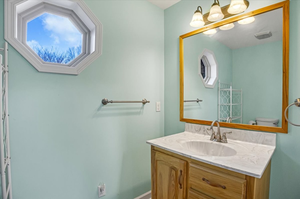 202 Provins Dr Property Photo 24