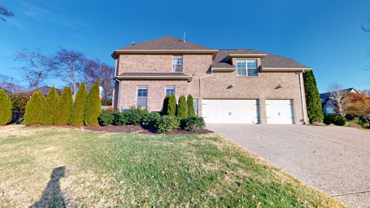 1030 Alice Springs Cir Property Photo 3