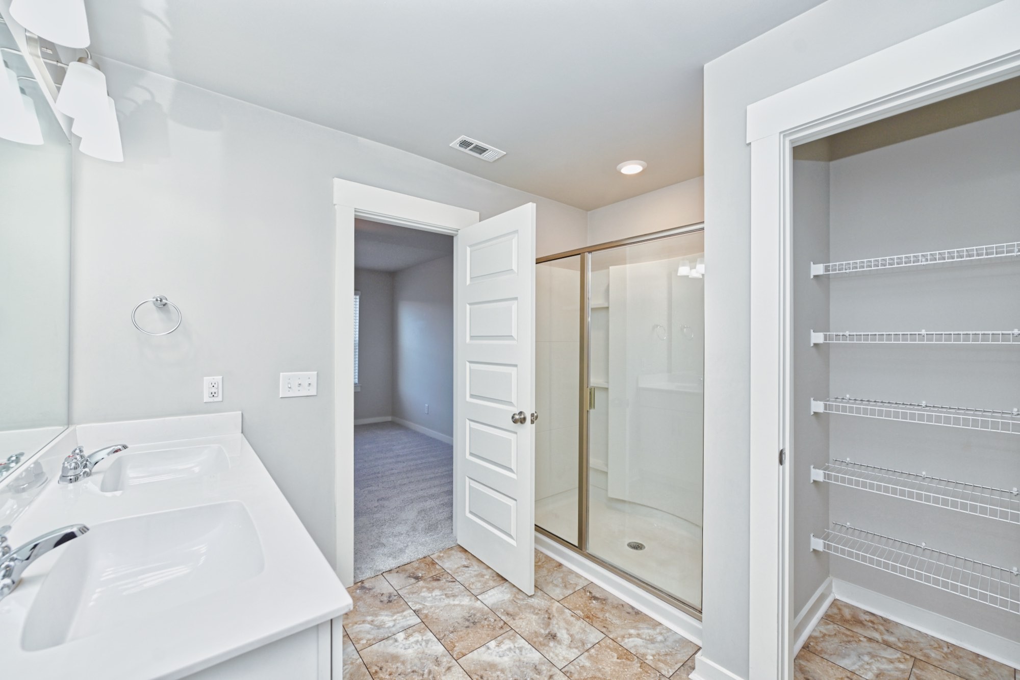 1041 Henley Pvt Ln Property Photo 25
