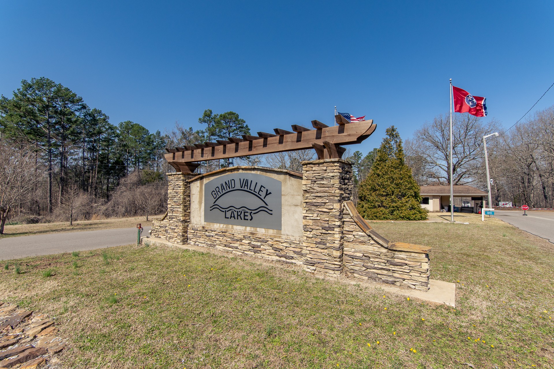 825 Golf Dr Property Photo 62