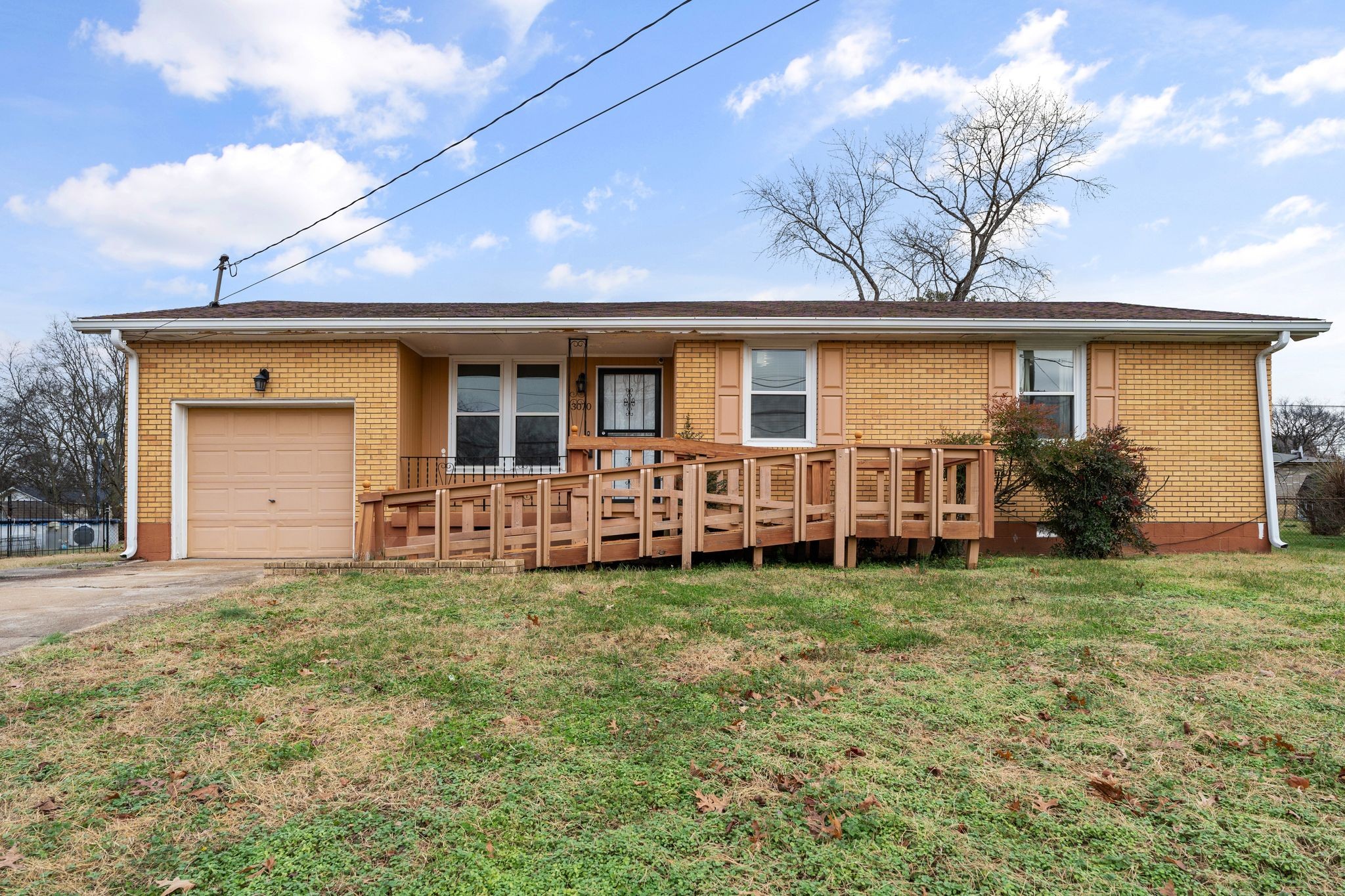 3070 Richmond Hill Dr Property Photo 1
