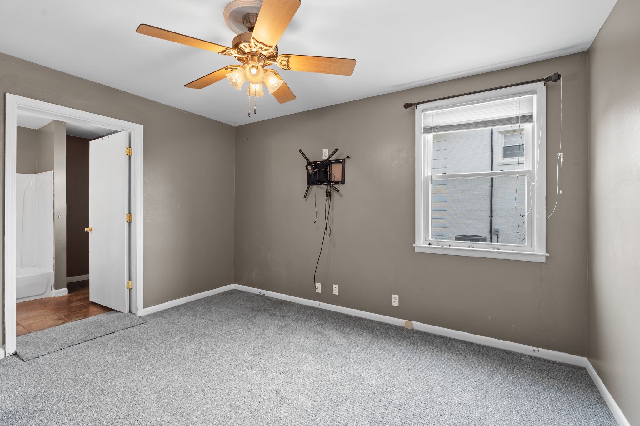 3070 Richmond Hill Dr Property Photo 17