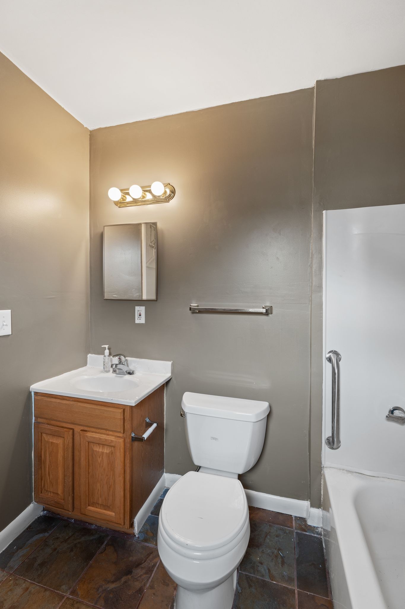 3070 Richmond Hill Dr Property Photo 19