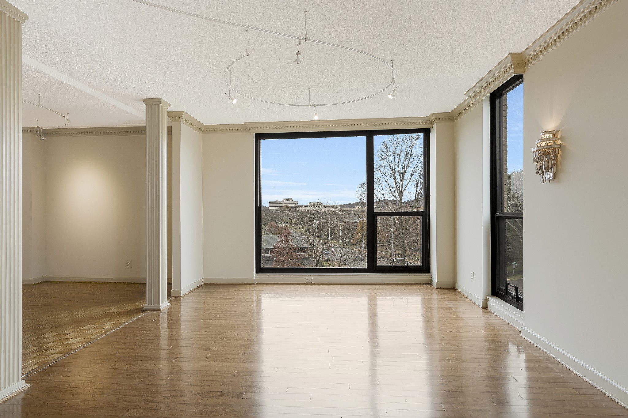 3901 West End Ave Property Photo 15