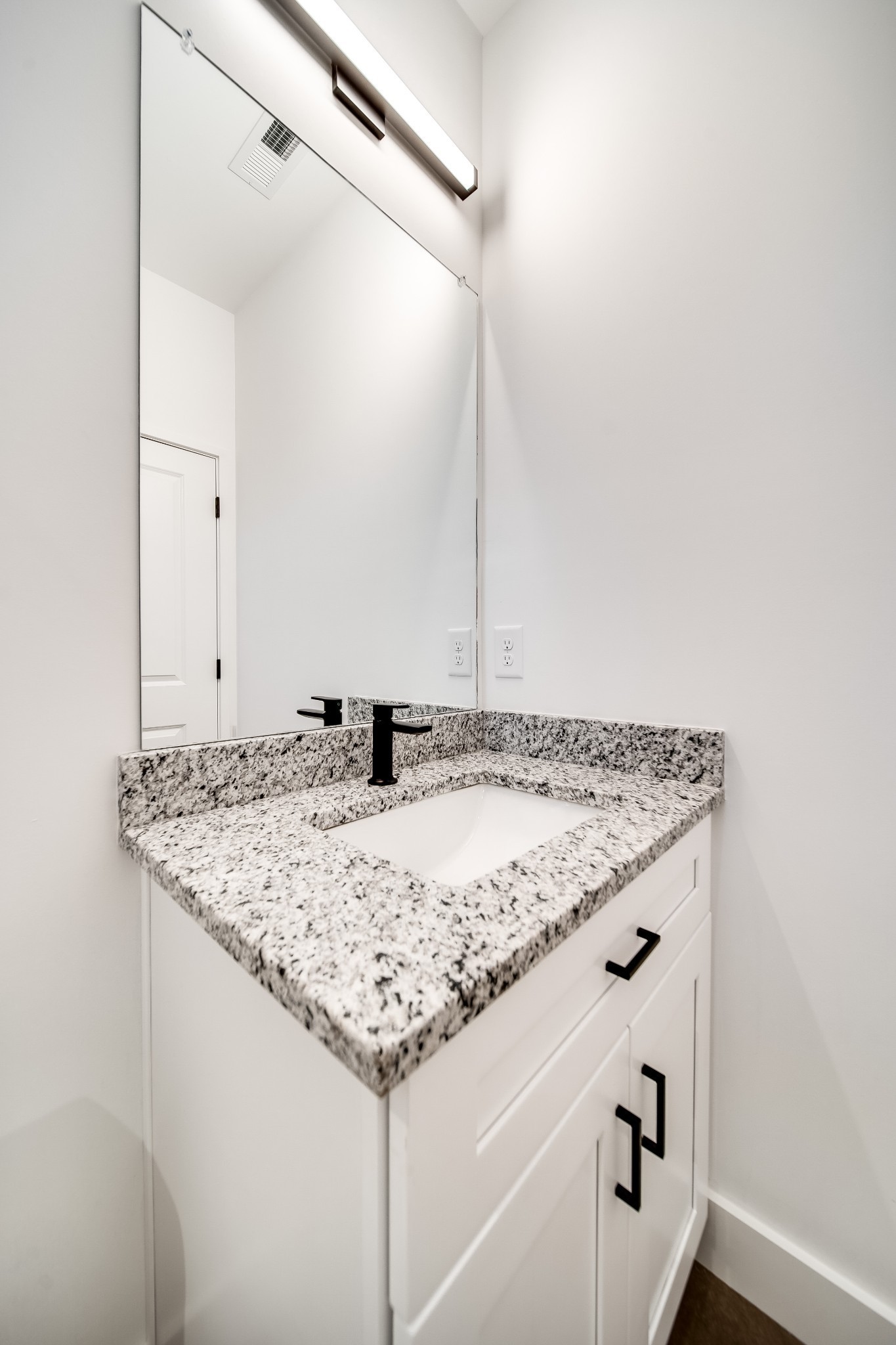 1806 Lischey Ave Property Photo 35