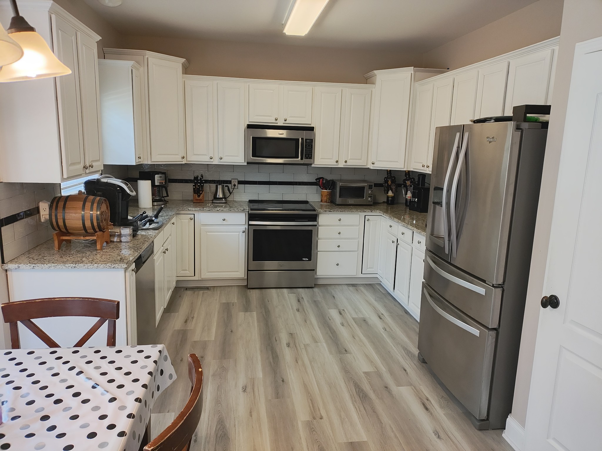 7248 Wild Apple Ct Property Photo 8