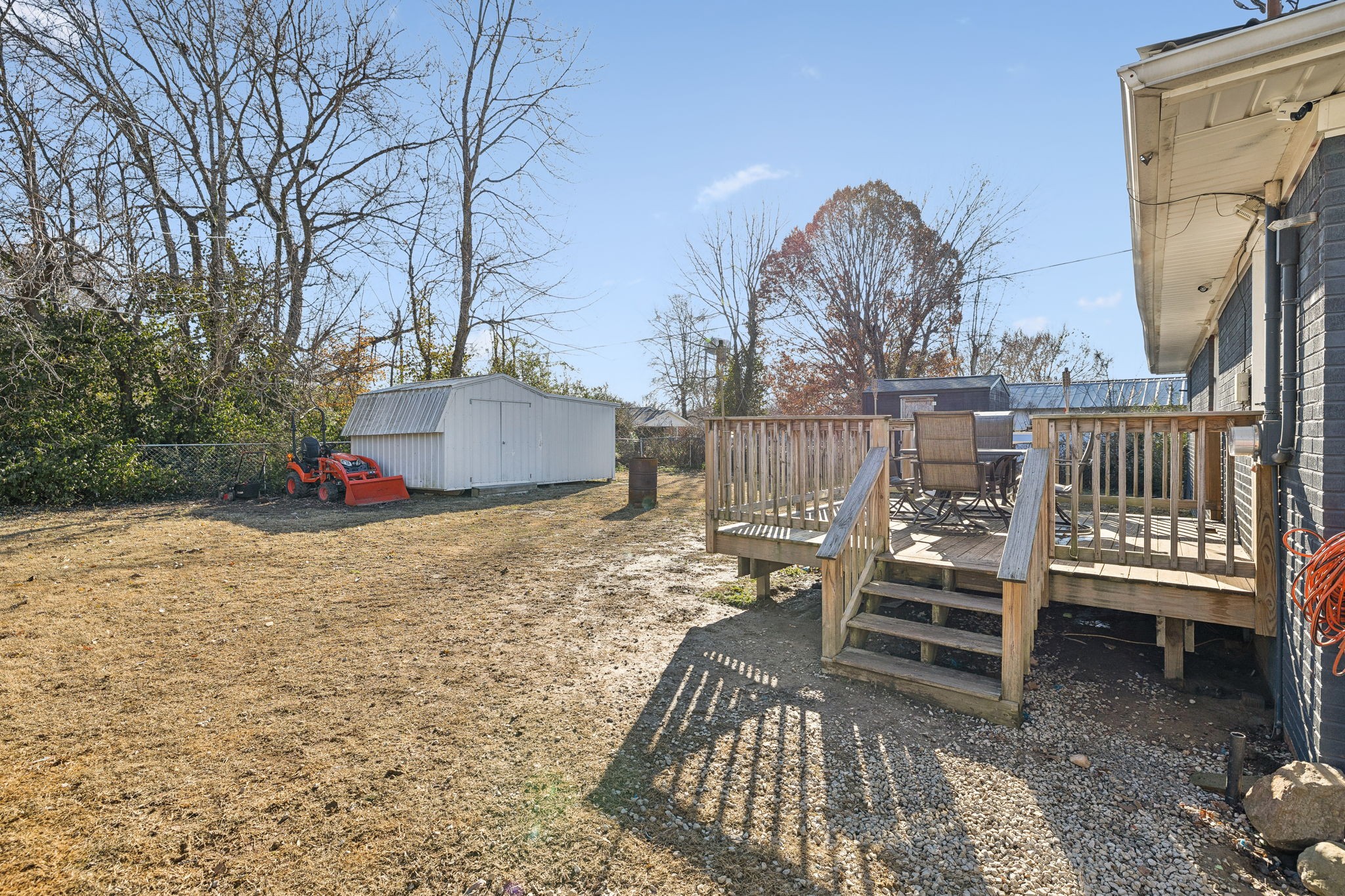 409 Collins St Property Photo 10