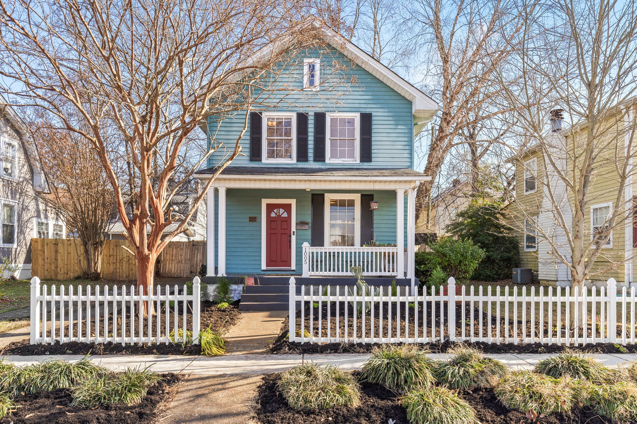 1005 Jones St Property Photo 1