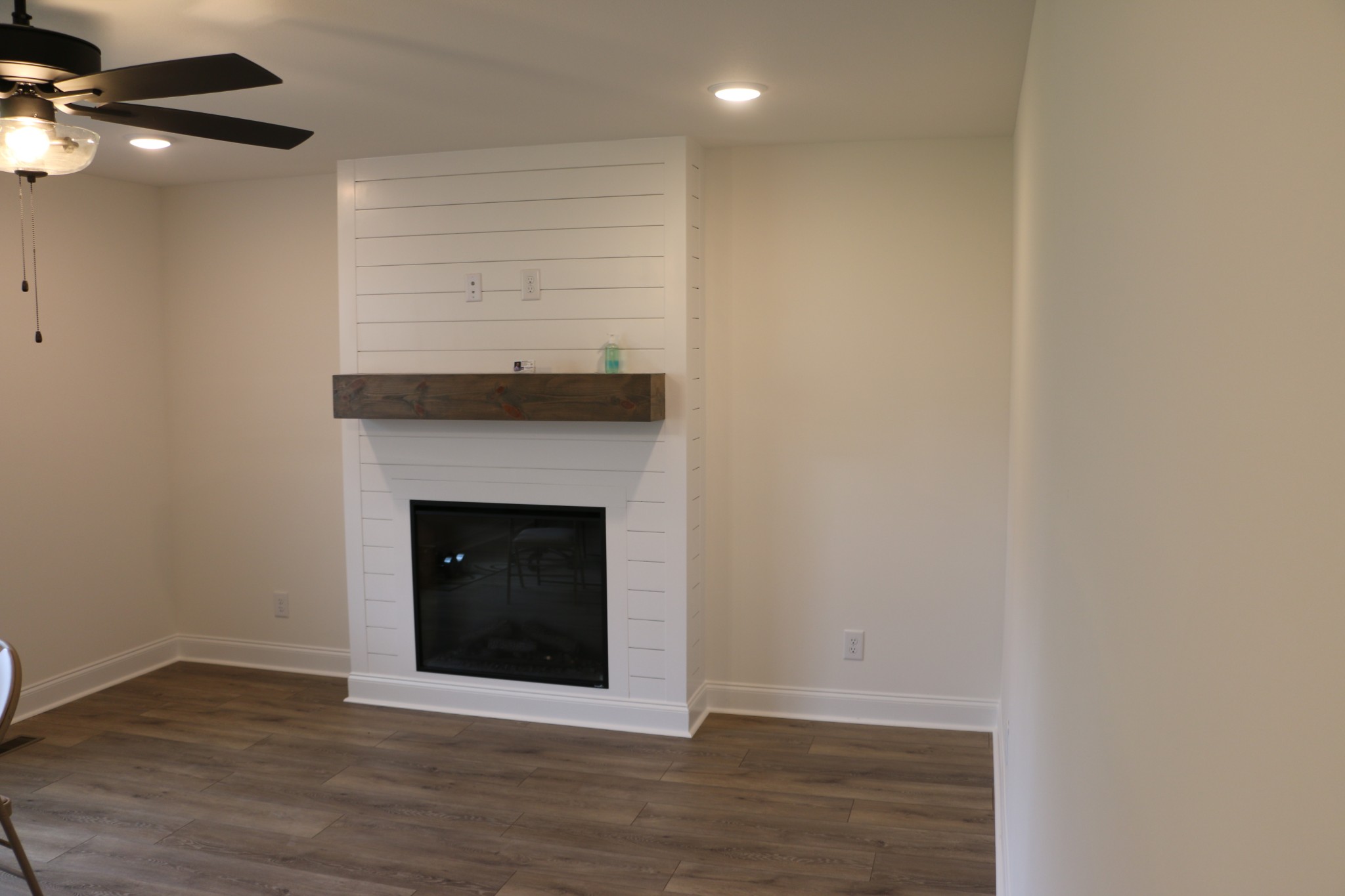 164 Ringgold Property Photo 8