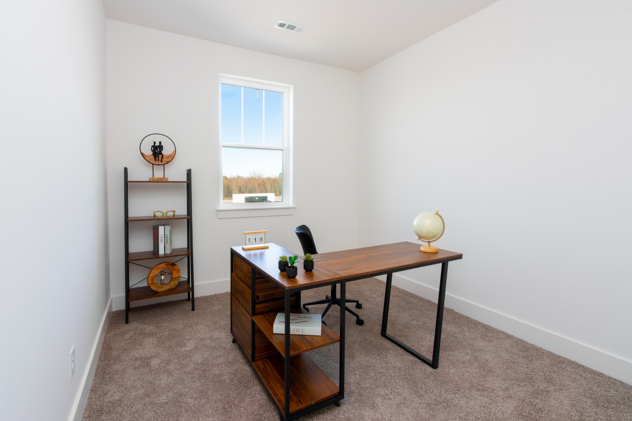 129 High Park Circle Property Photo 13
