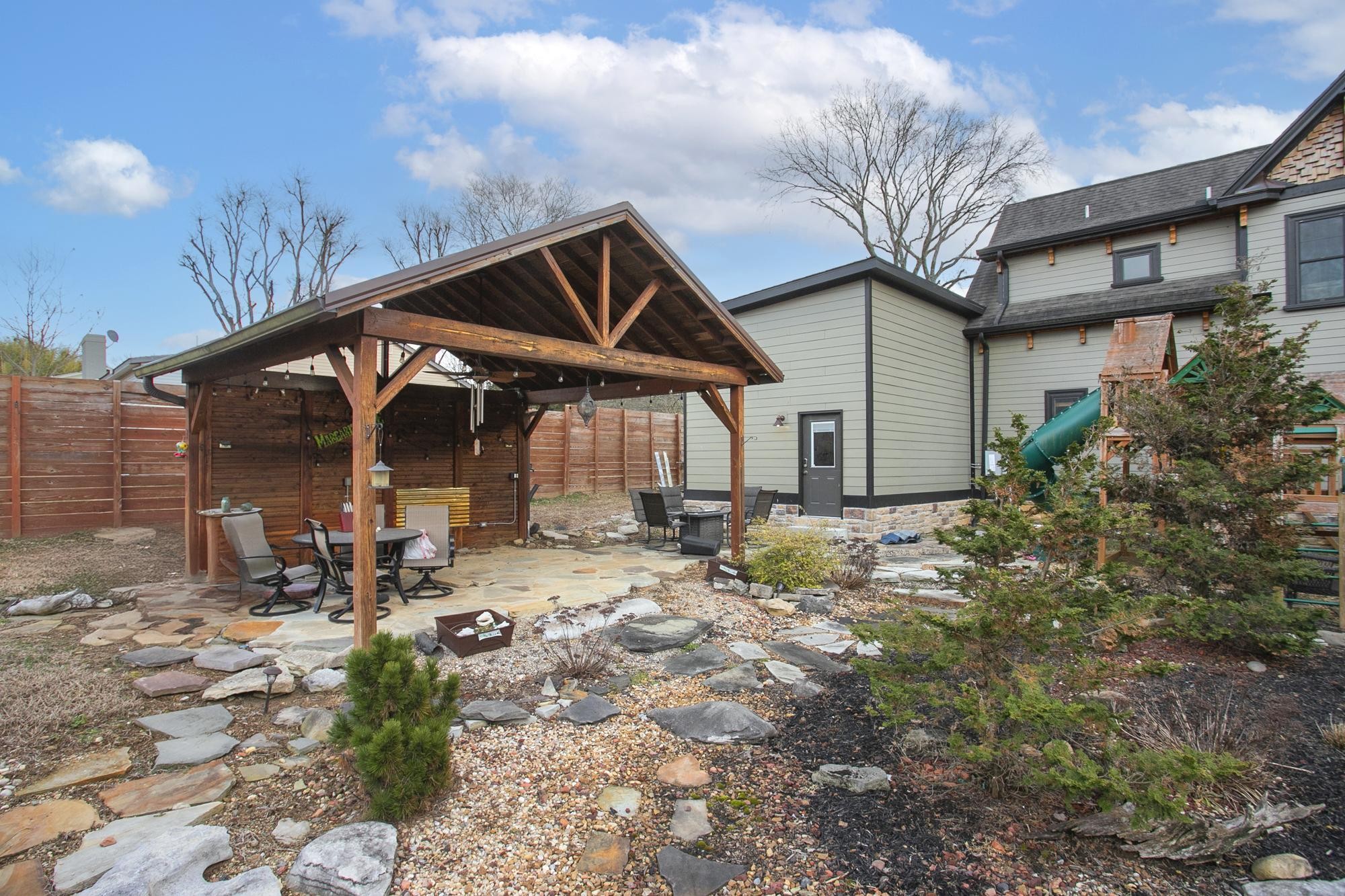 1507 Hudson Rd Property Photo 43