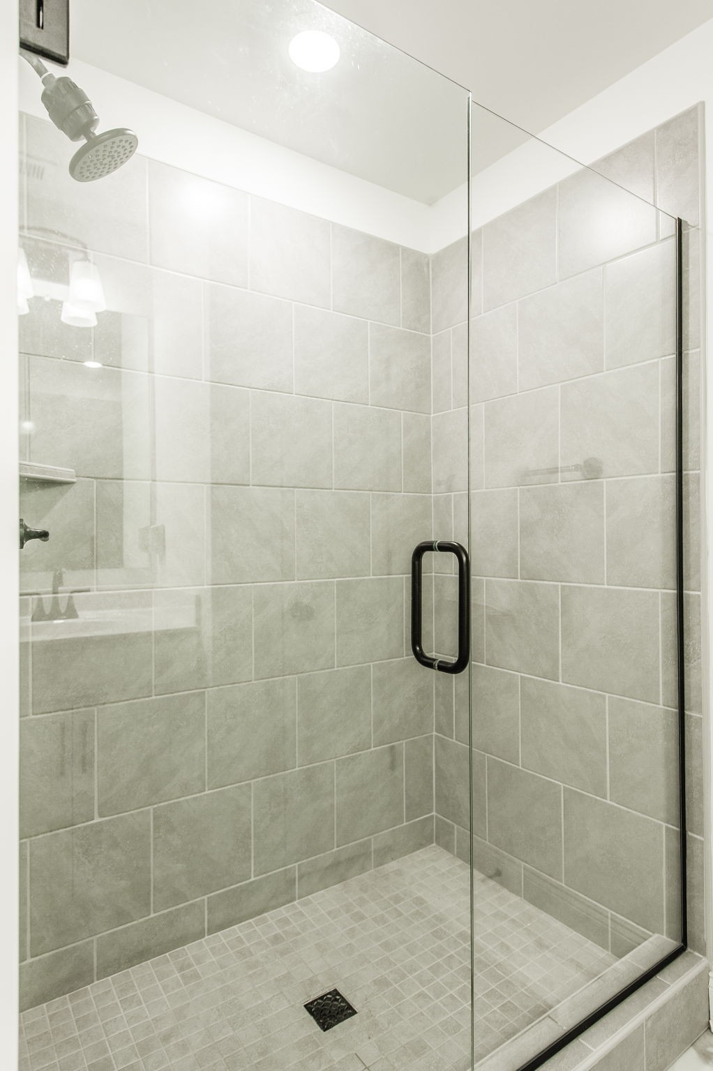 239 Grandstand Blvd Property Photo 32