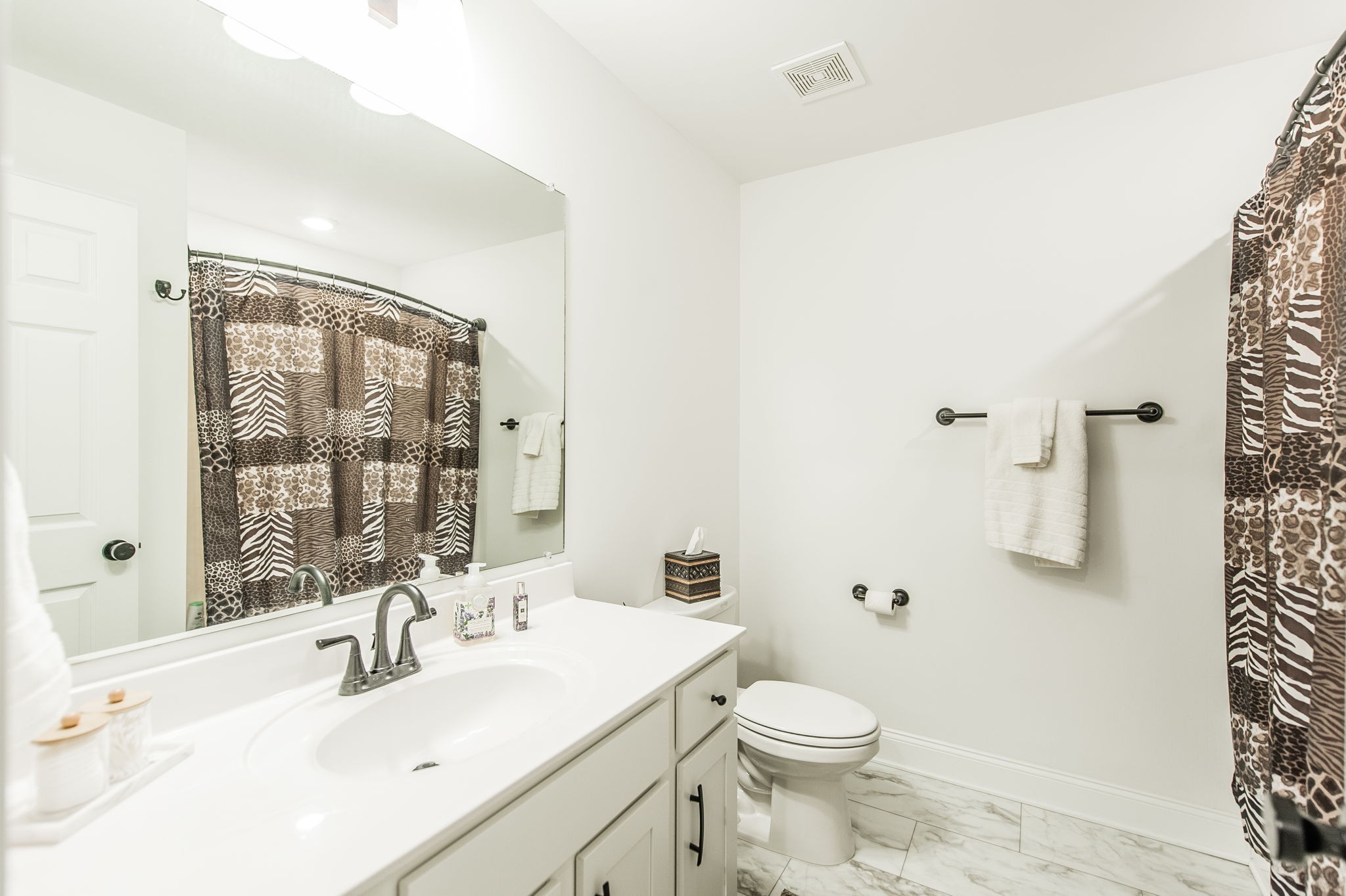 239 Grandstand Blvd Property Photo 41
