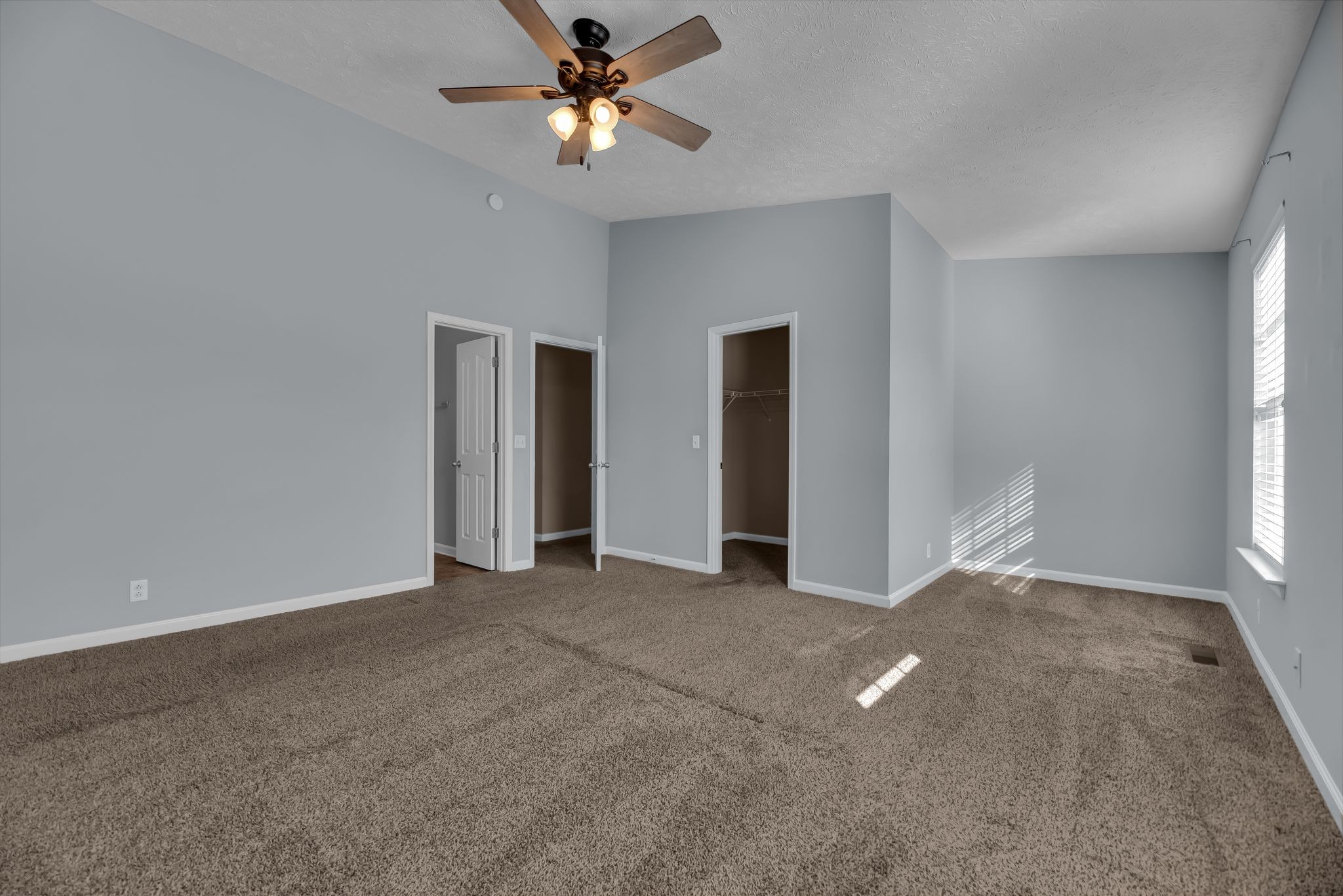 1922 Victory Gallop Ln Property Photo 14