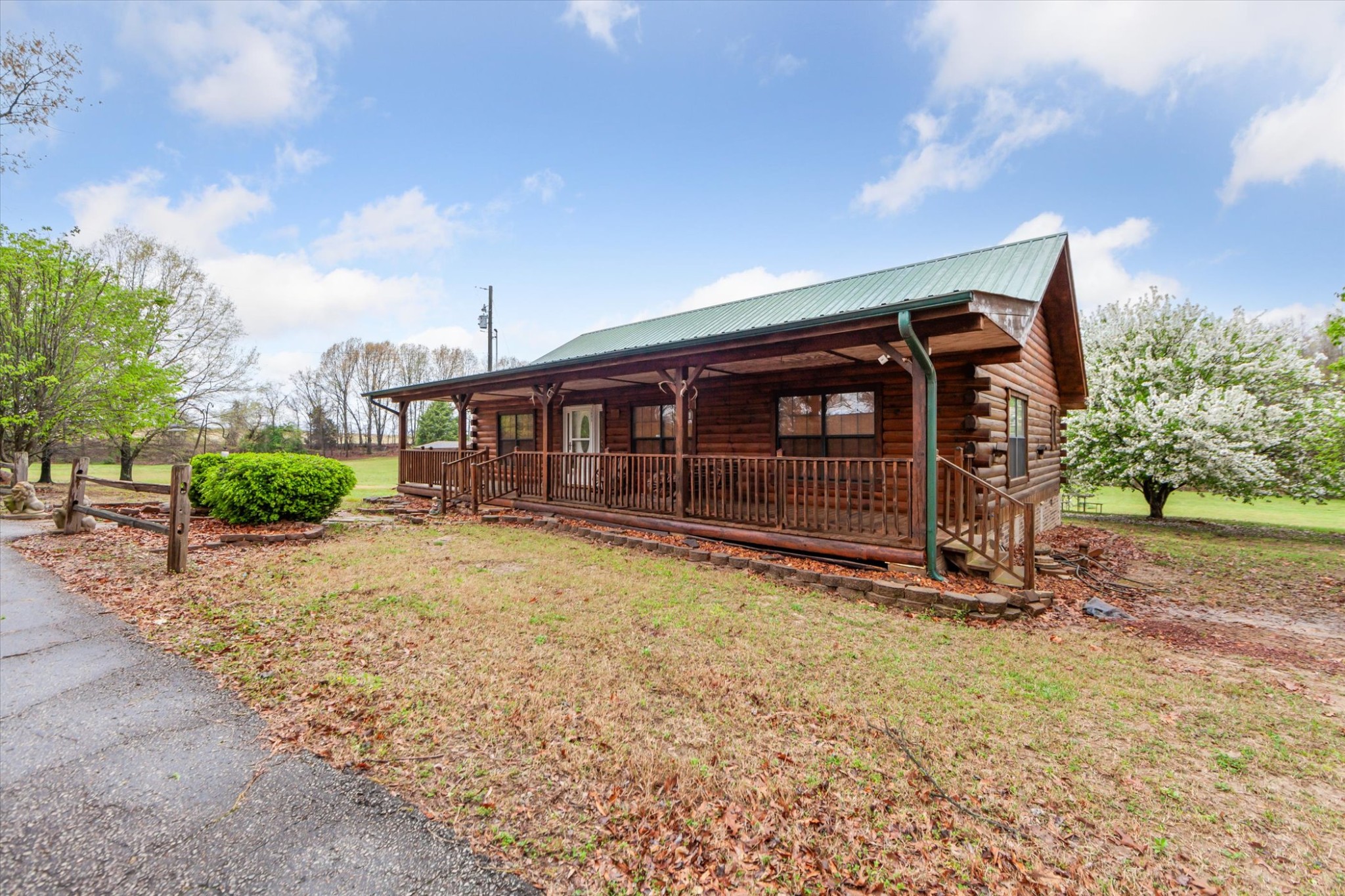 3695 Friendship Eaton Rd Property Photo