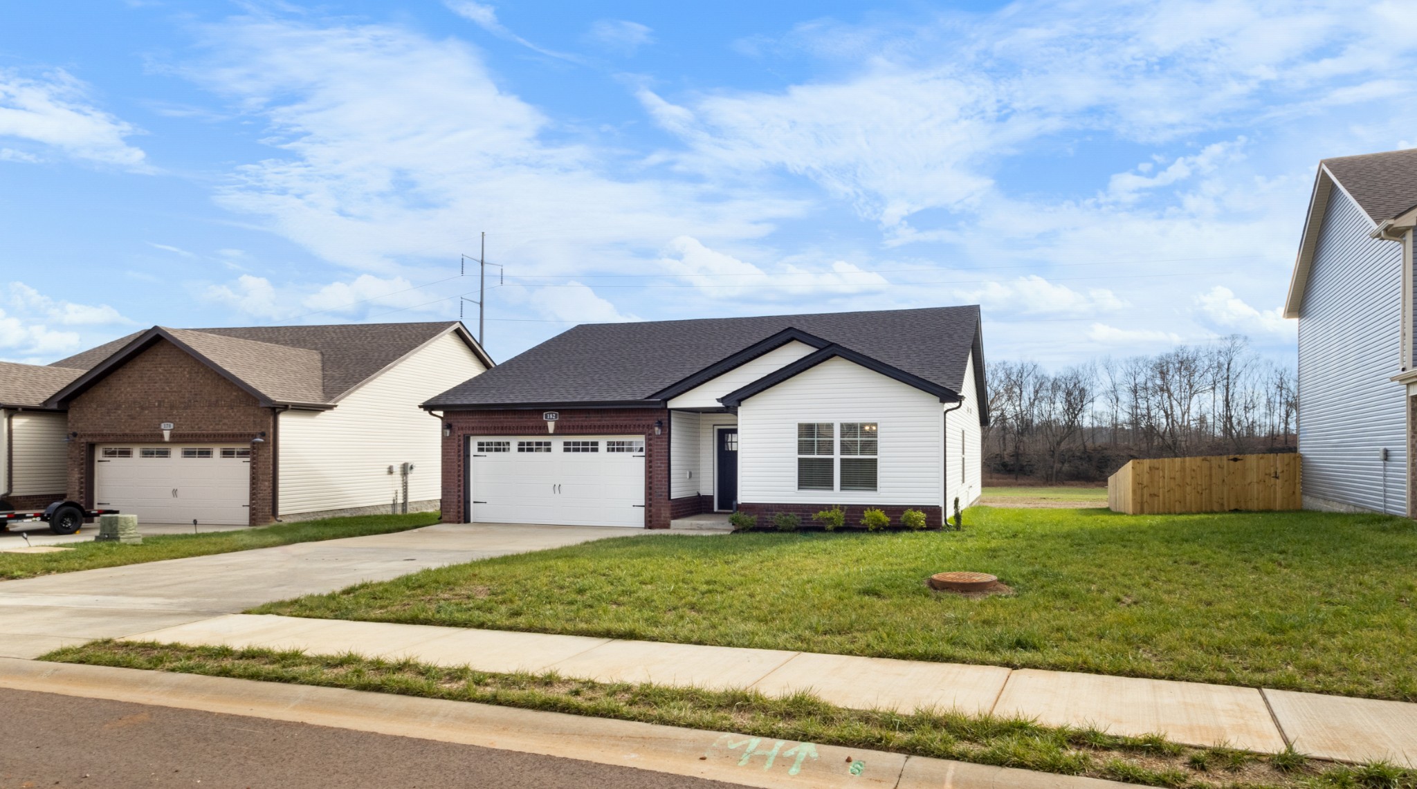 105 Cardinal Creek Property Photo 4