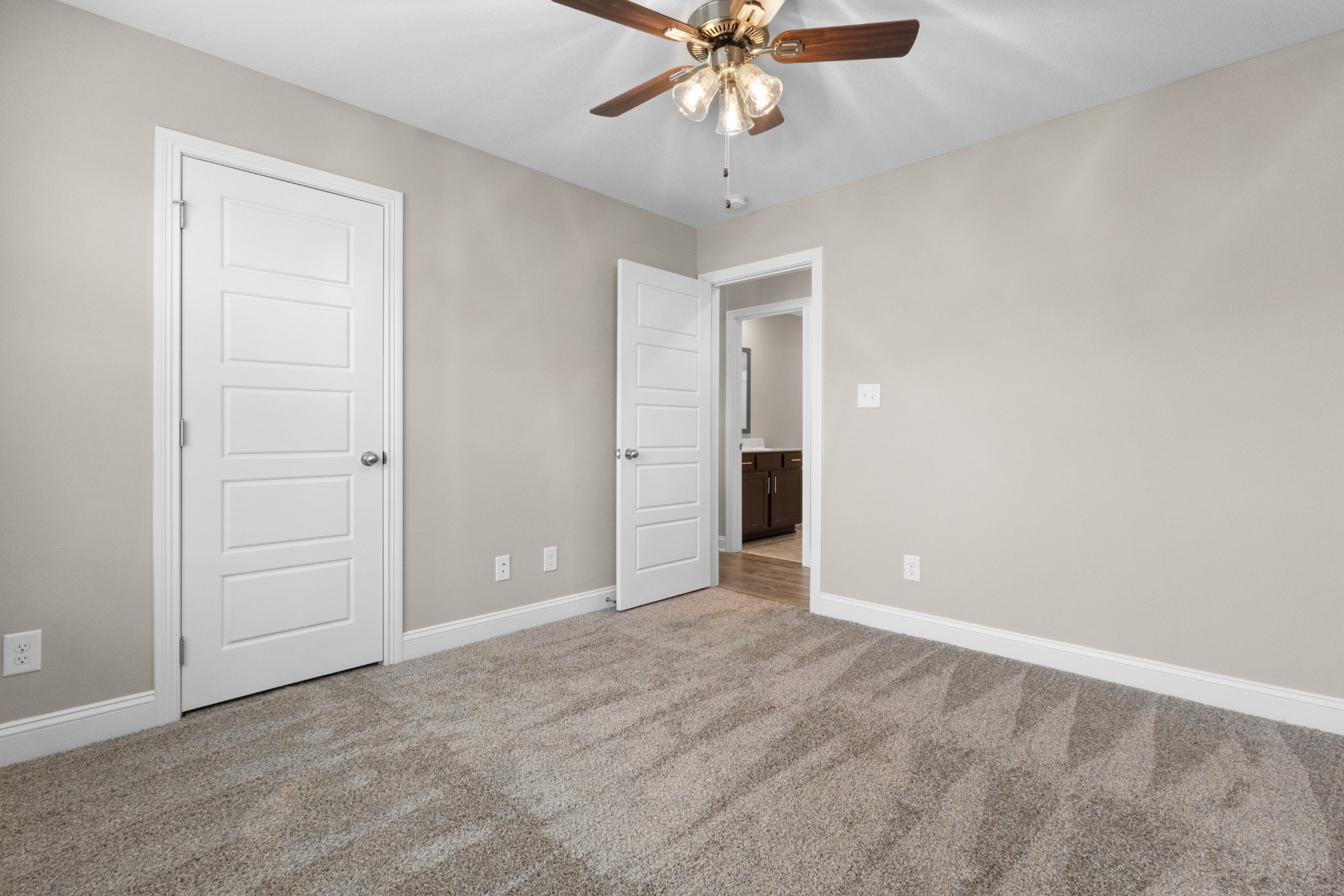 105 Cardinal Creek Property Photo 24