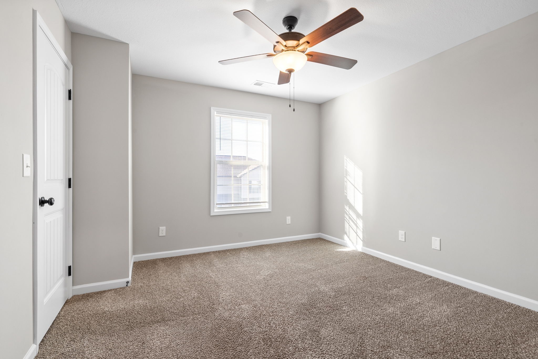 255 Smithson Lane Property Photo 20