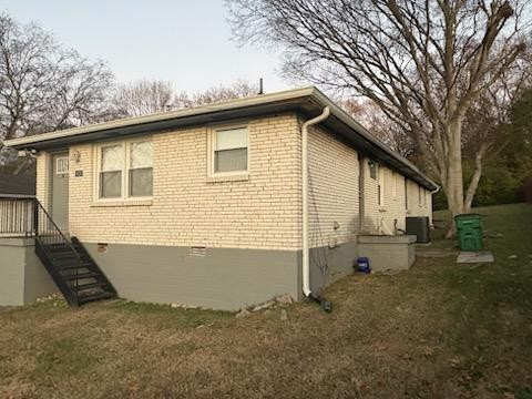 625 Center St Property Photo 1