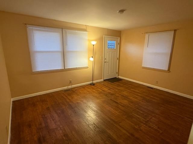 625 Center St Property Photo 2