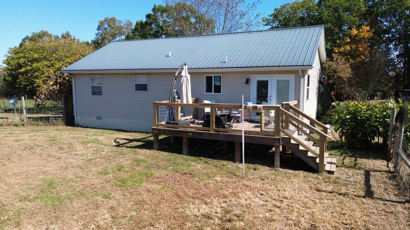 1250 Lower Shipps Bend Rd Property Photo 7