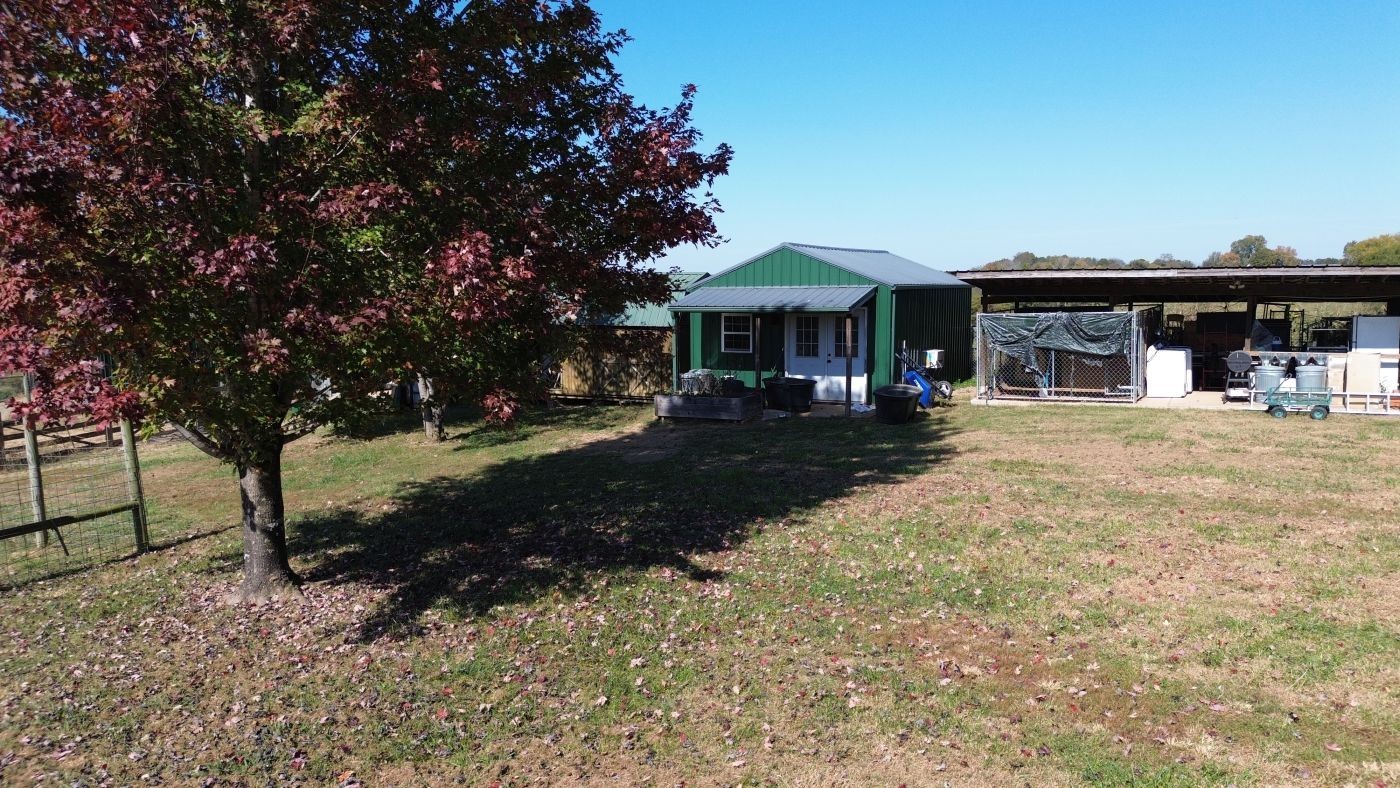1250 Lower Shipps Bend Rd Property Photo 8