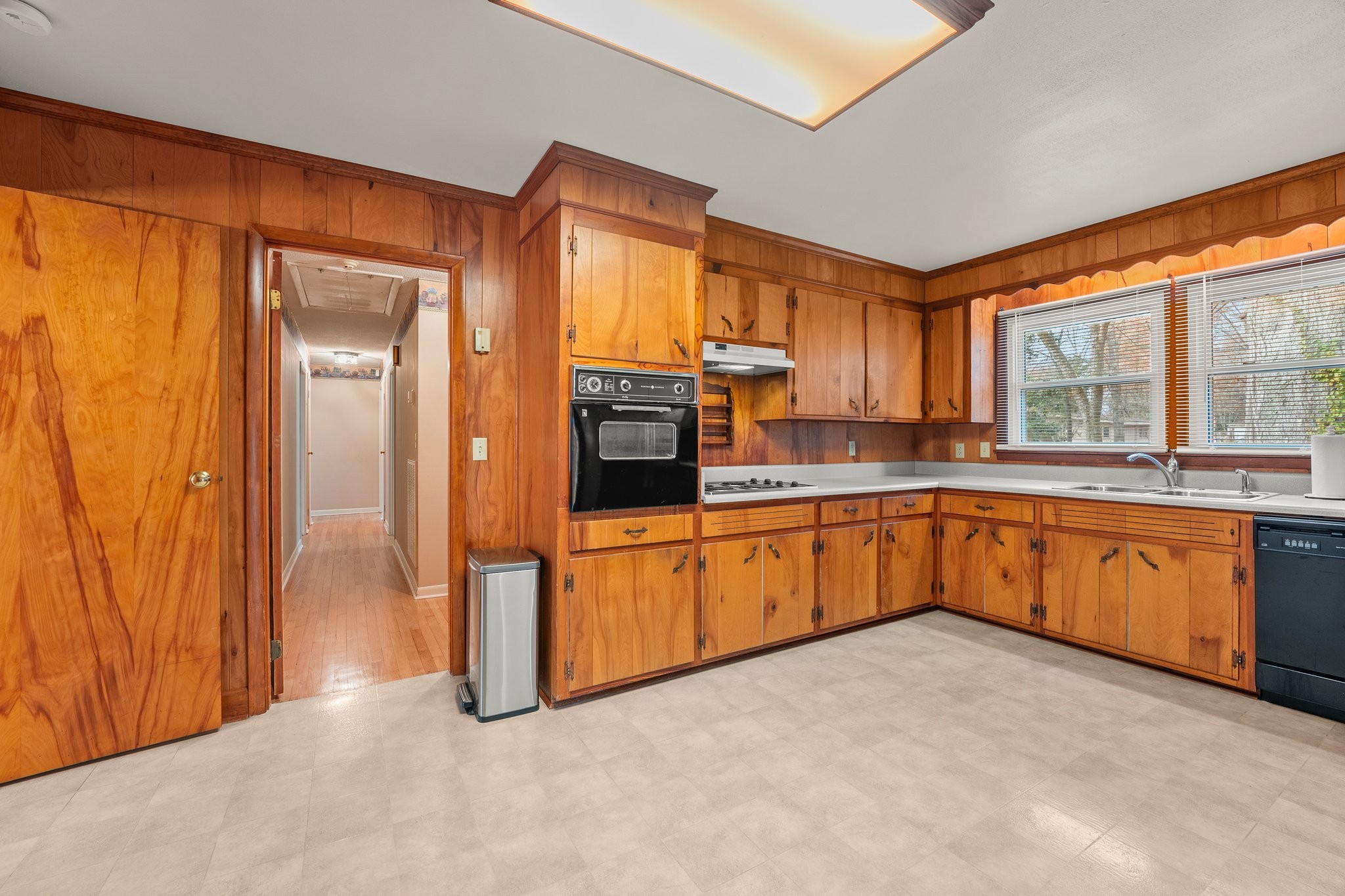 306 Hampton Road Property Photo 15