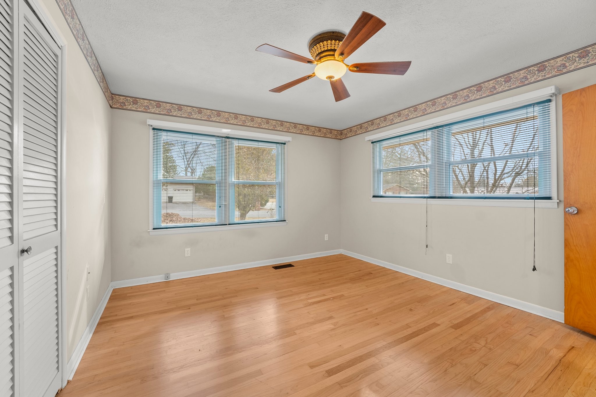 306 Hampton Road Property Photo 29