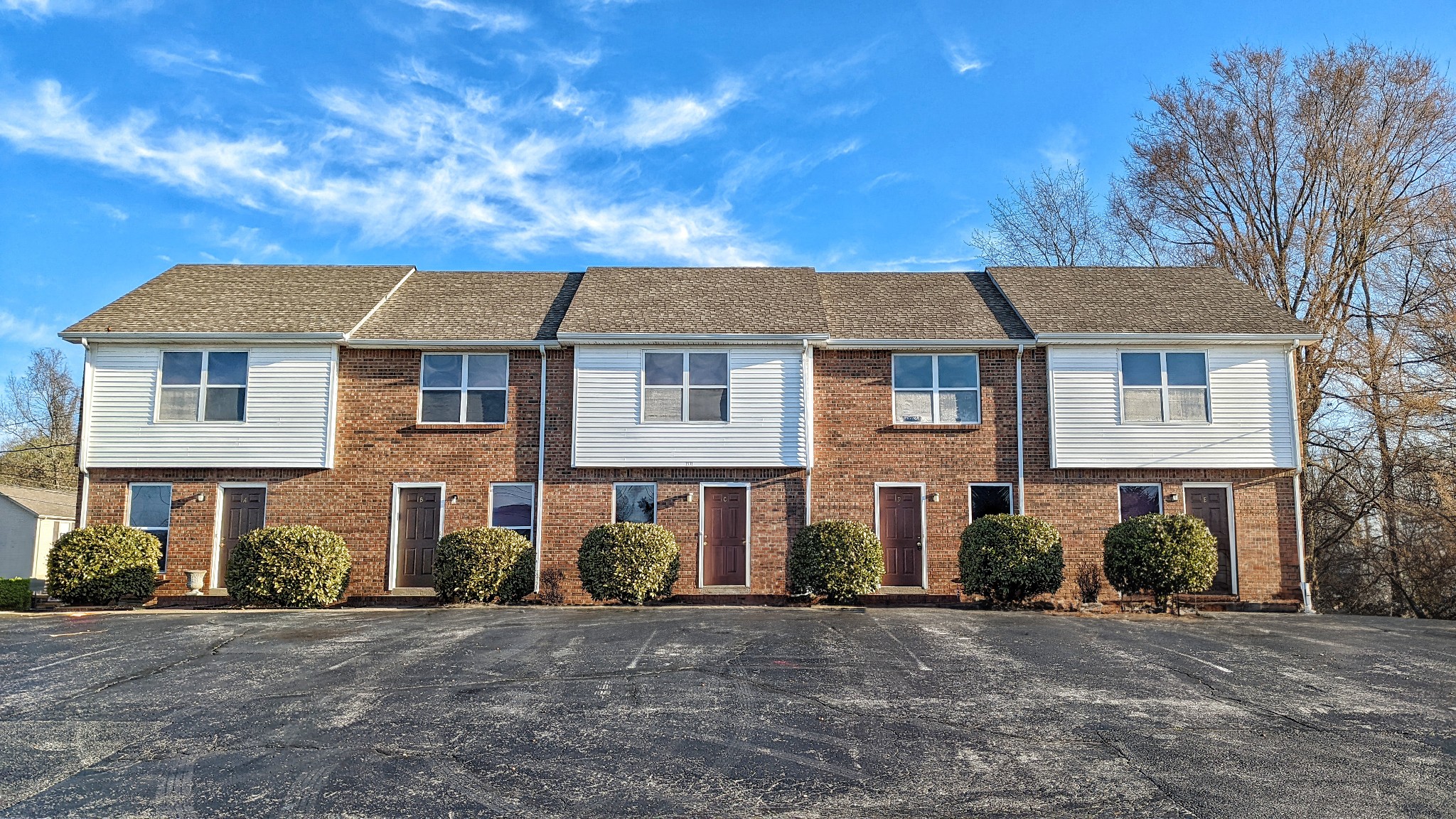 1531 E Knollwood Cir Property Photo 1