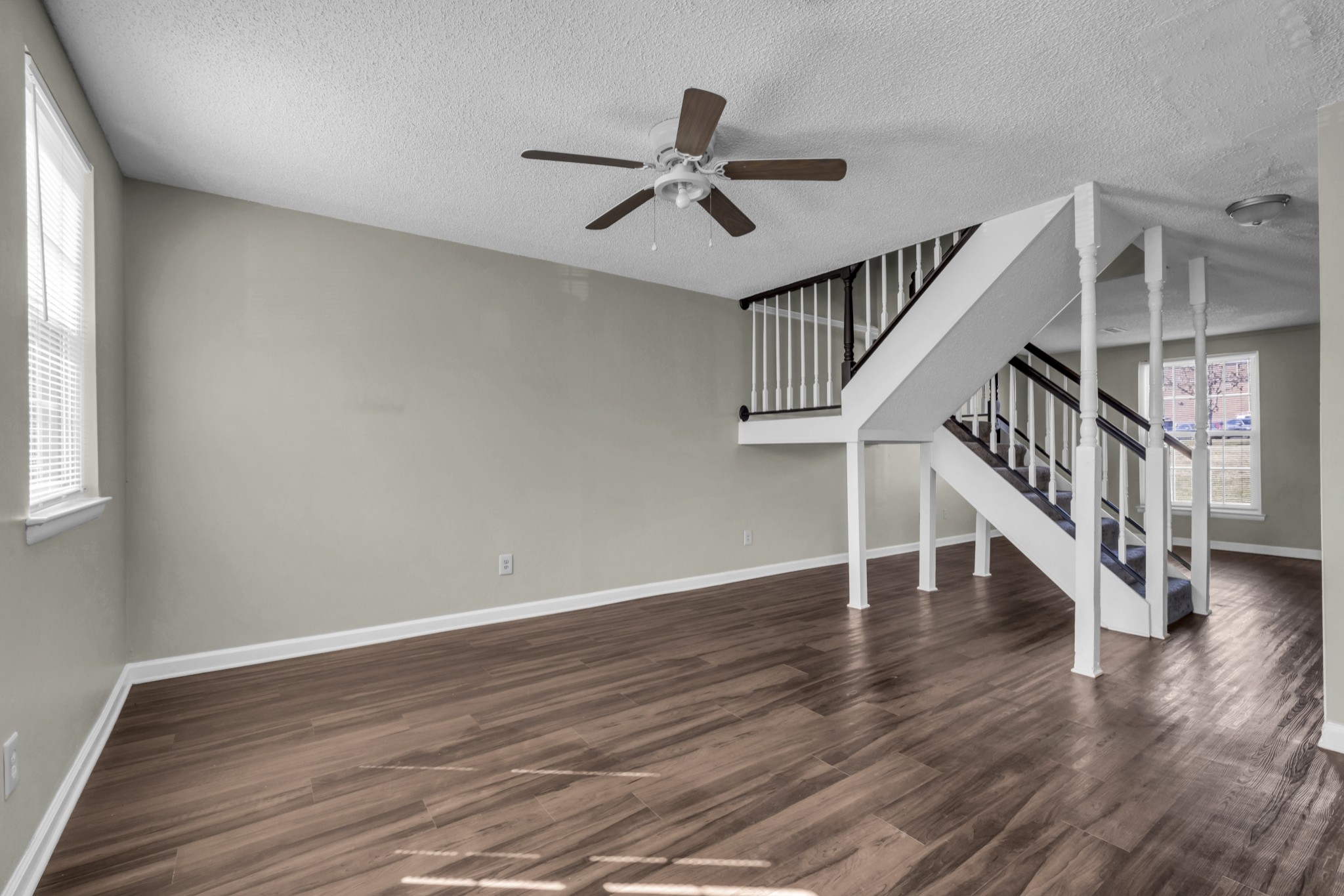 1301 Neelys Bend Rd Property Photo 12