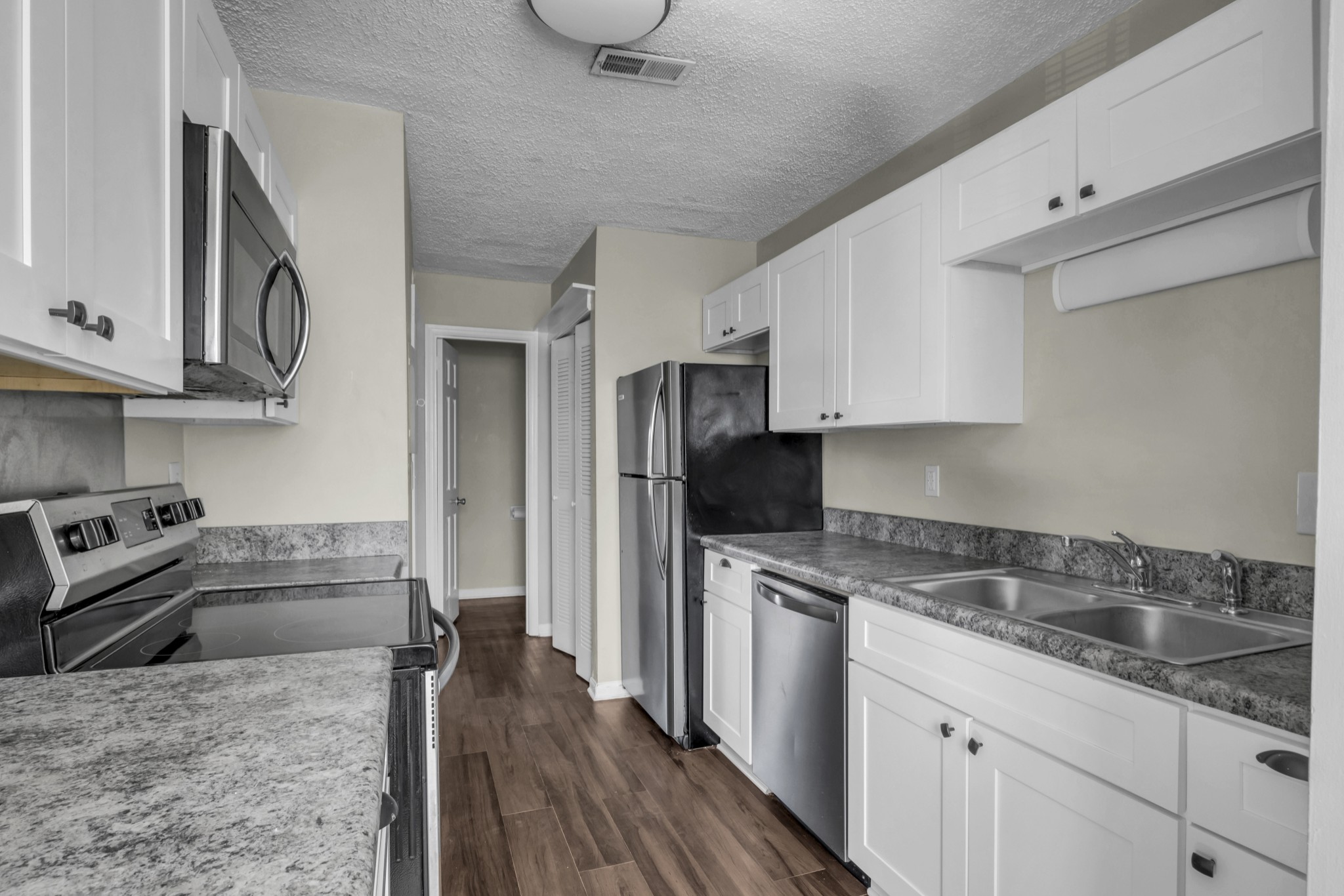 1301 Neelys Bend Rd Property Photo 15