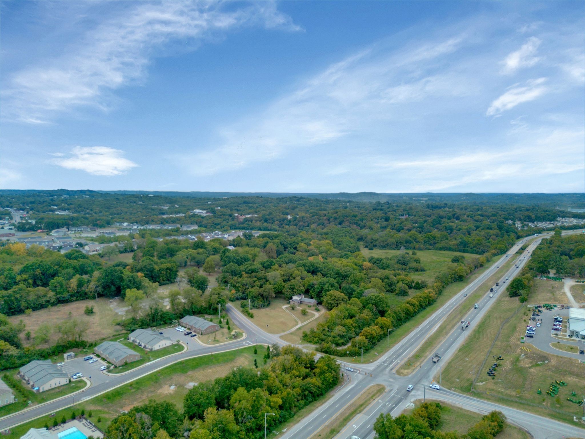 220 Theta Pike Property Photo 4