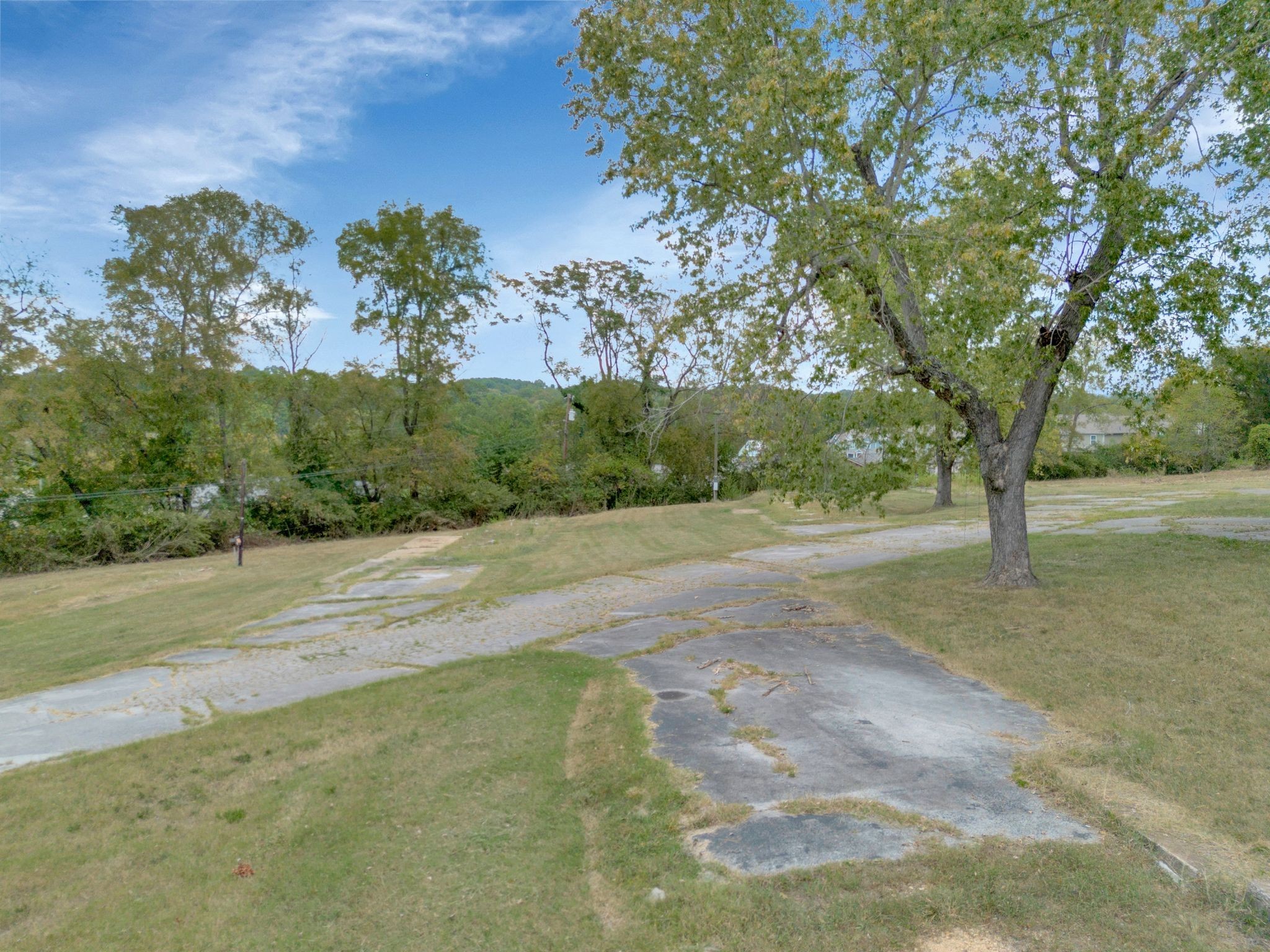 220 Theta Pike Property Photo 10