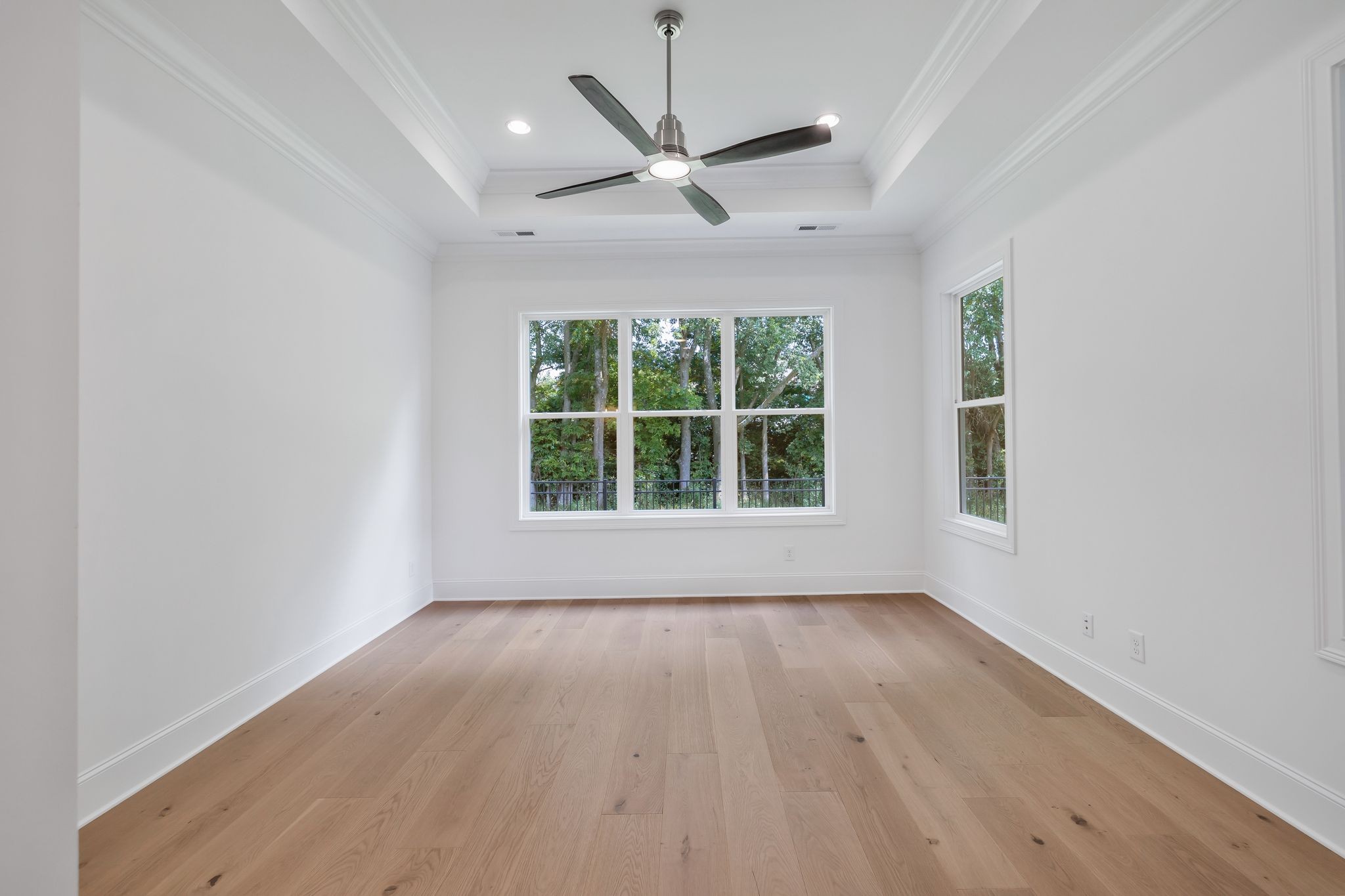 7085 Bolton Street Property Photo 19
