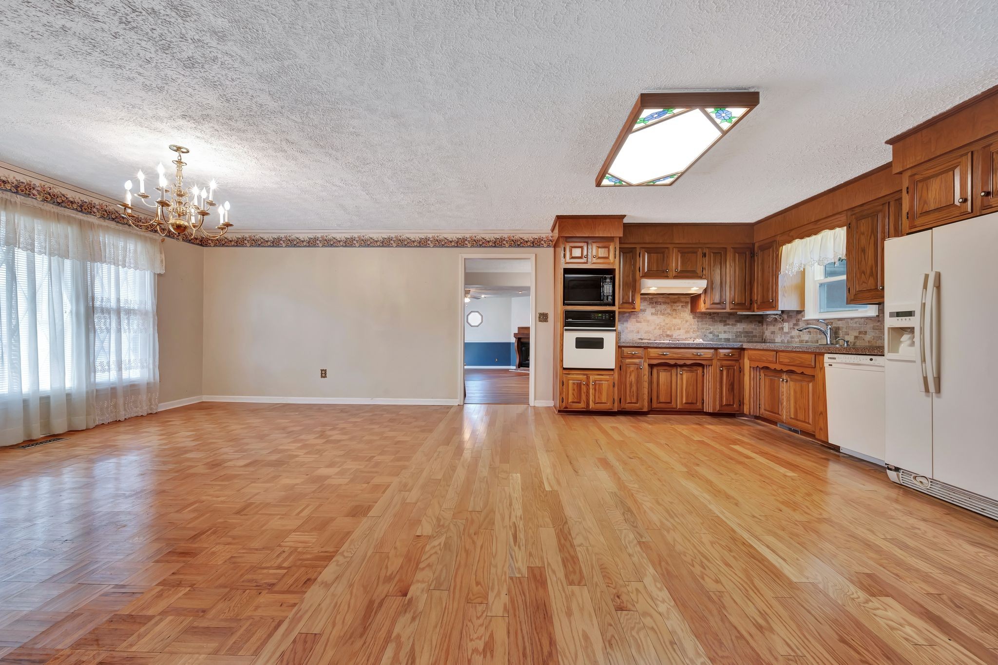 161 Circle Dr Property Photo 12