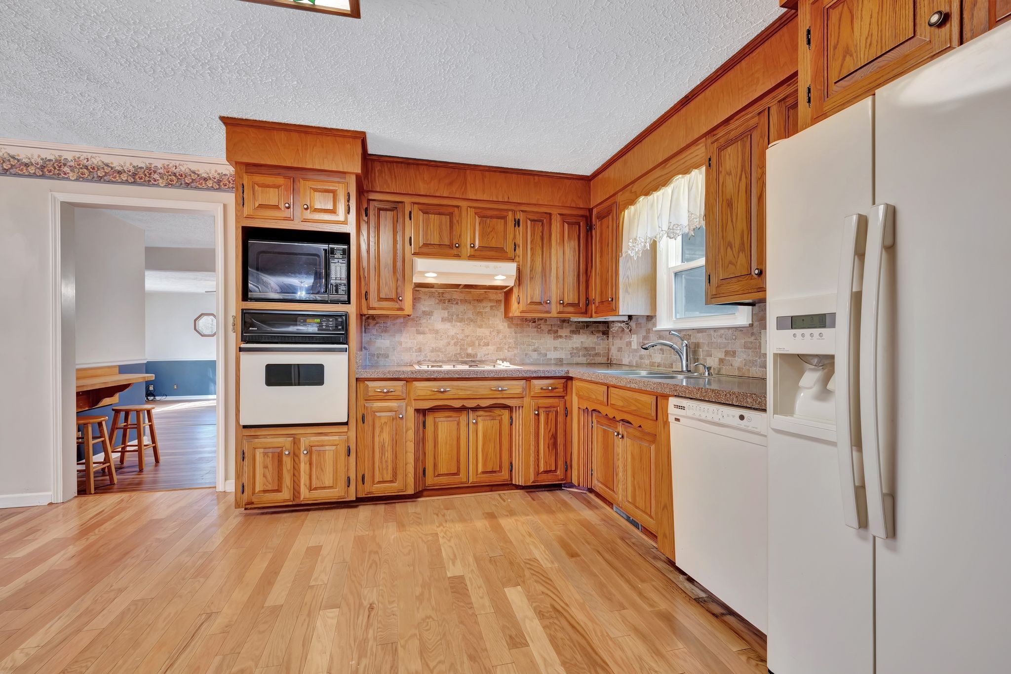 161 Circle Dr Property Photo 15
